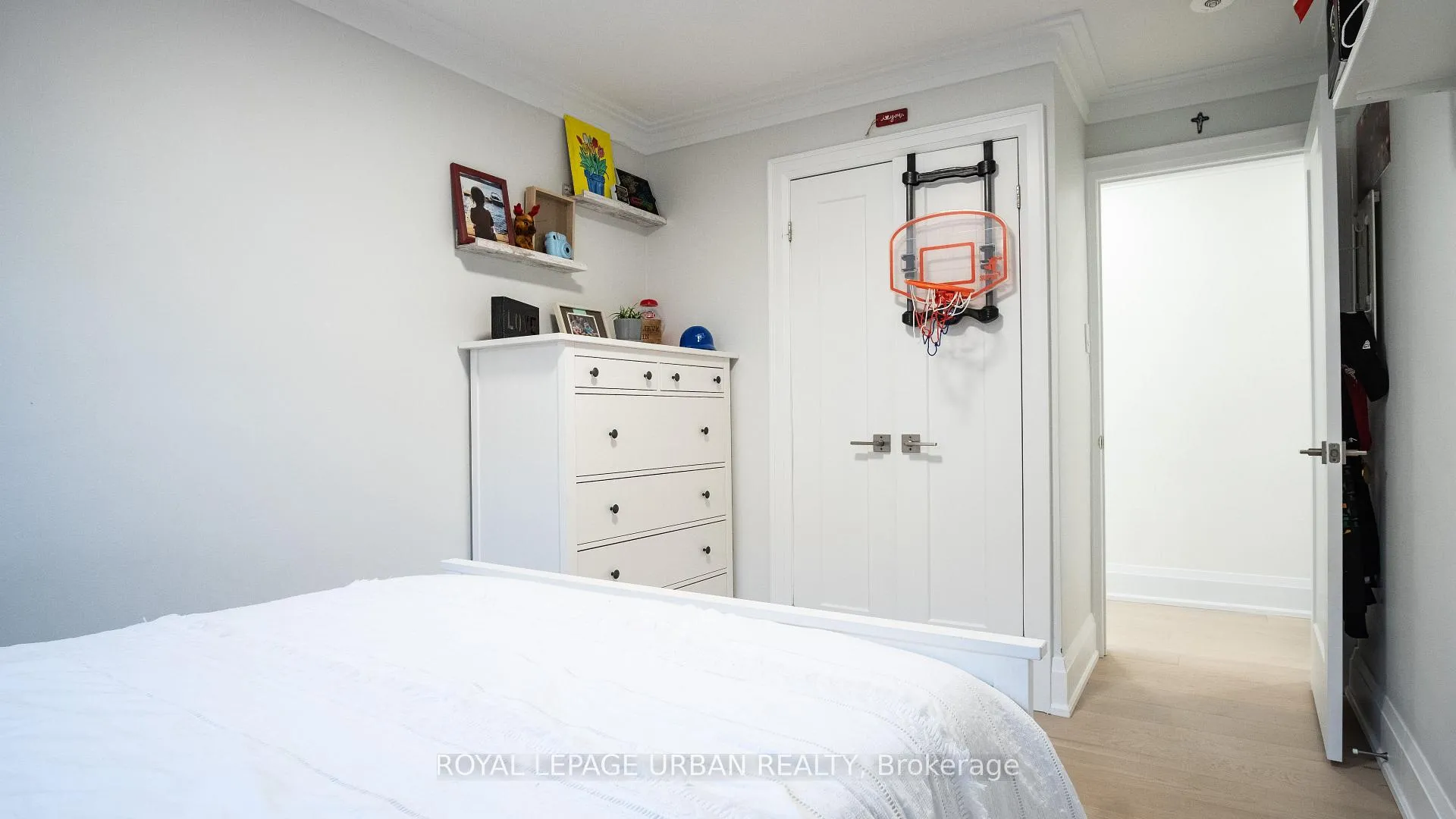 Photo 18 of 434 Westmount Avenue, Toronto, Oakwood Village — HOMEH