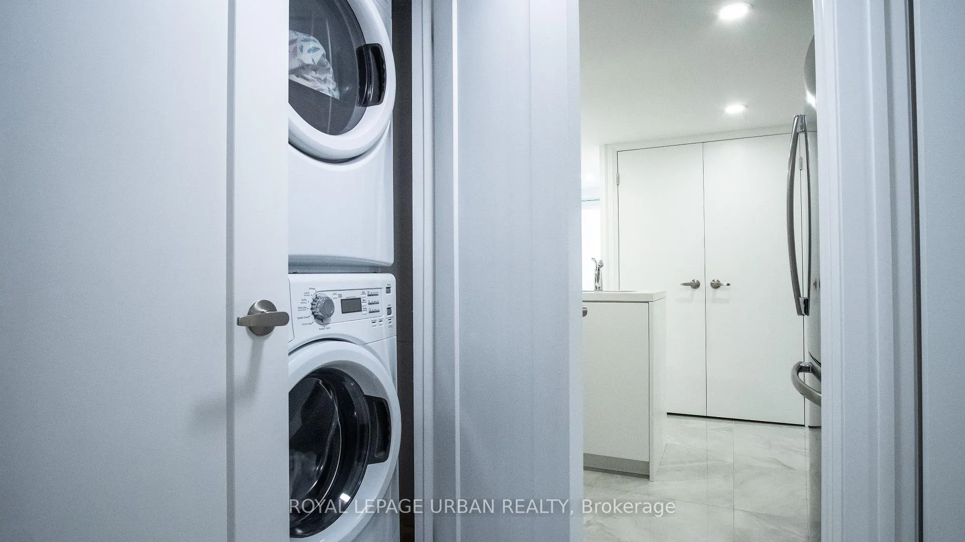 Photo 32 of 434 Westmount Avenue, Toronto, Oakwood Village — HOMEH