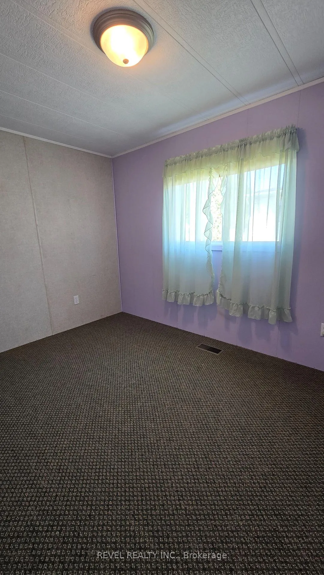 Photo 22 of 25 Miller Street, Strathroy-Caradoc, SE — HOMEH