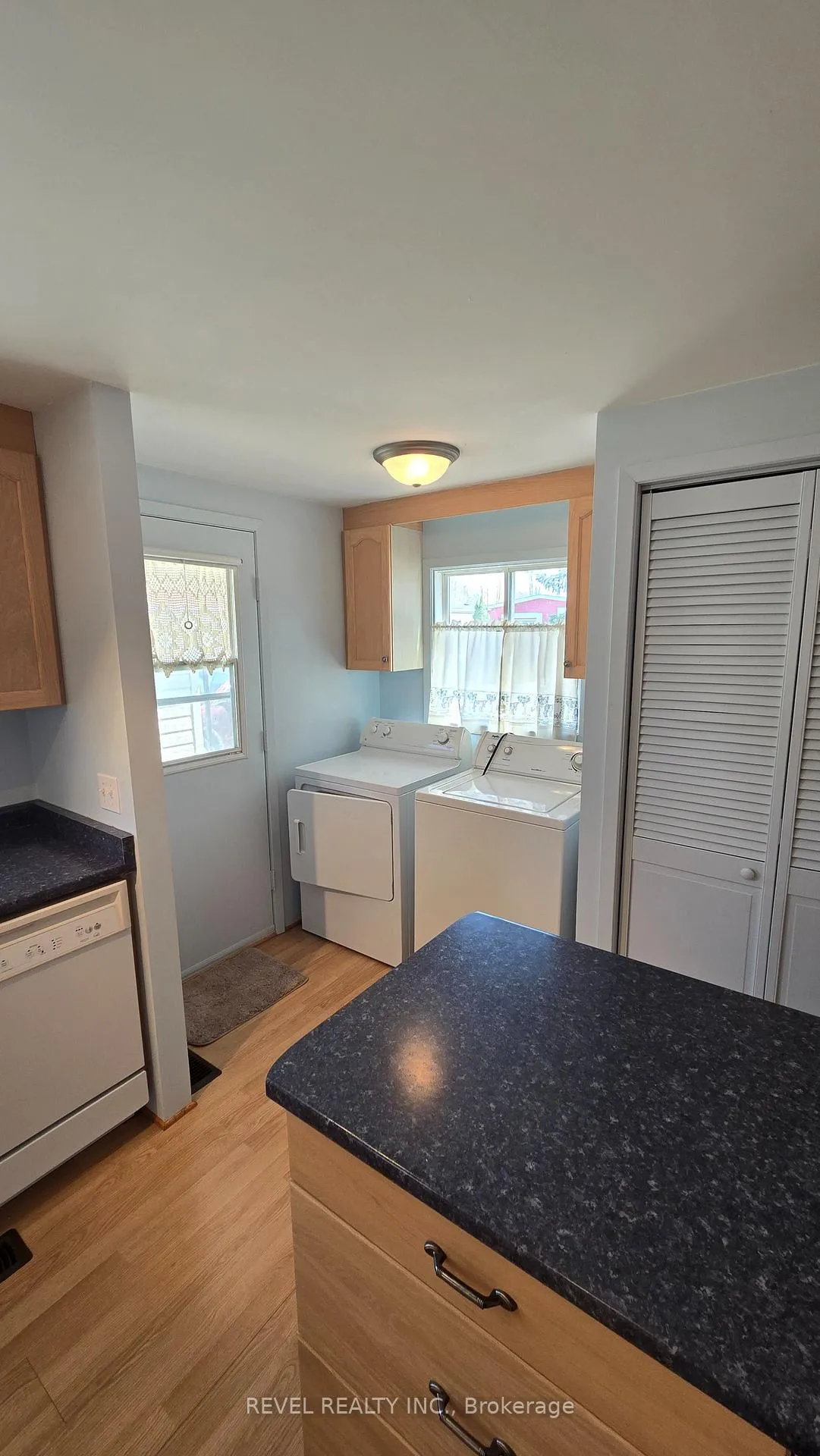 Photo 29 of 25 Miller Street, Strathroy-Caradoc, SE — HOMEH