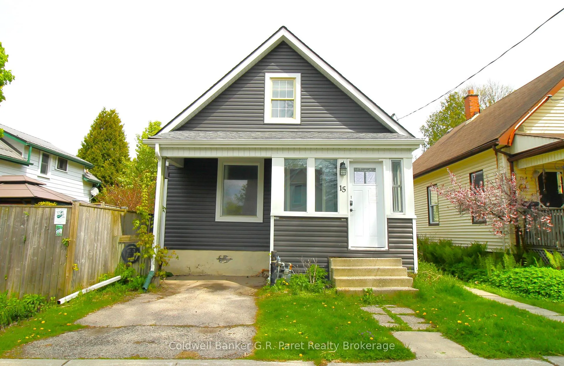 Photo 1 of 15 Wawa Street, St. Thomas — HOMEH
