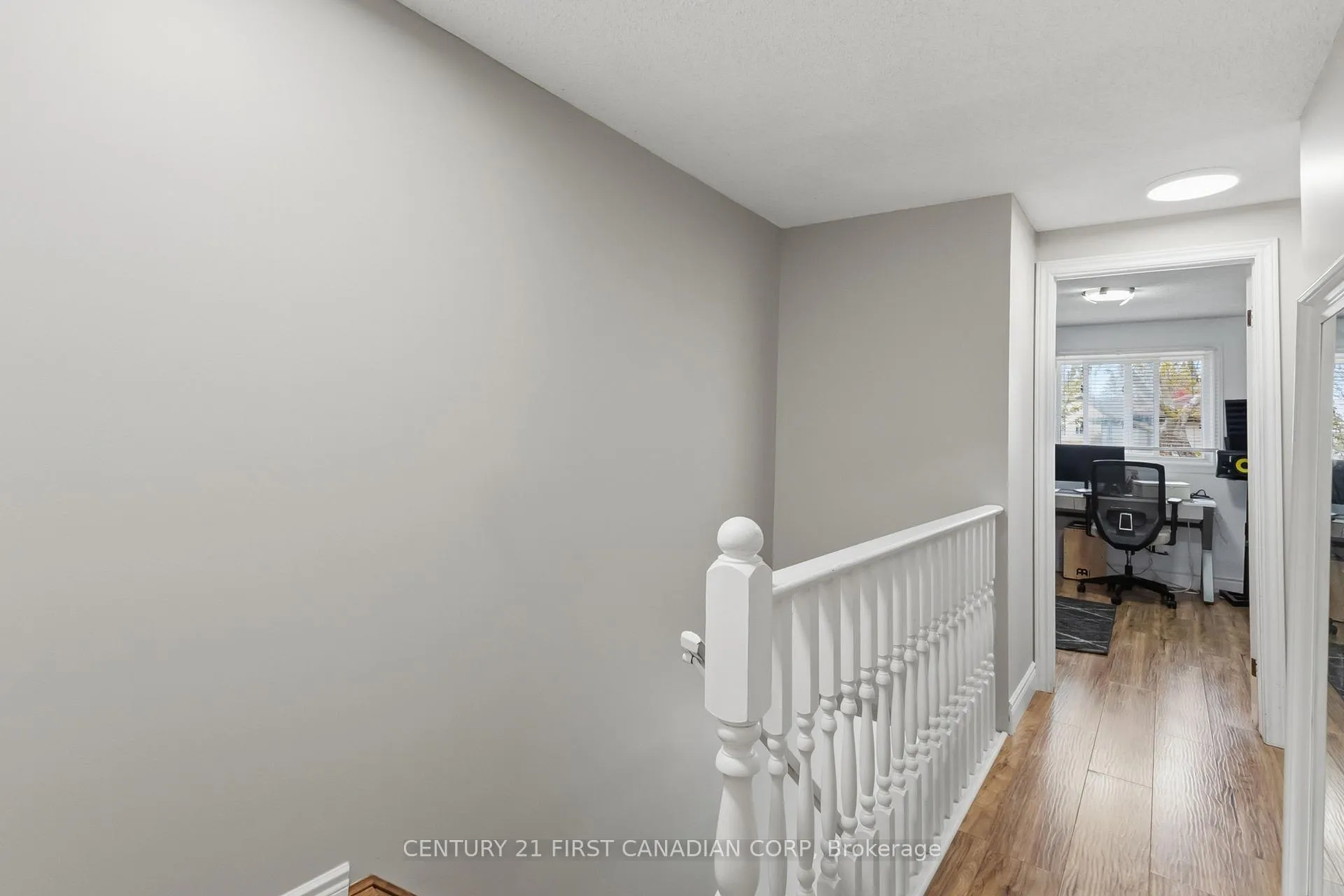 Photo 27 of Unit 6, 720 Deveron Crescent, London, South T — HOMEH
