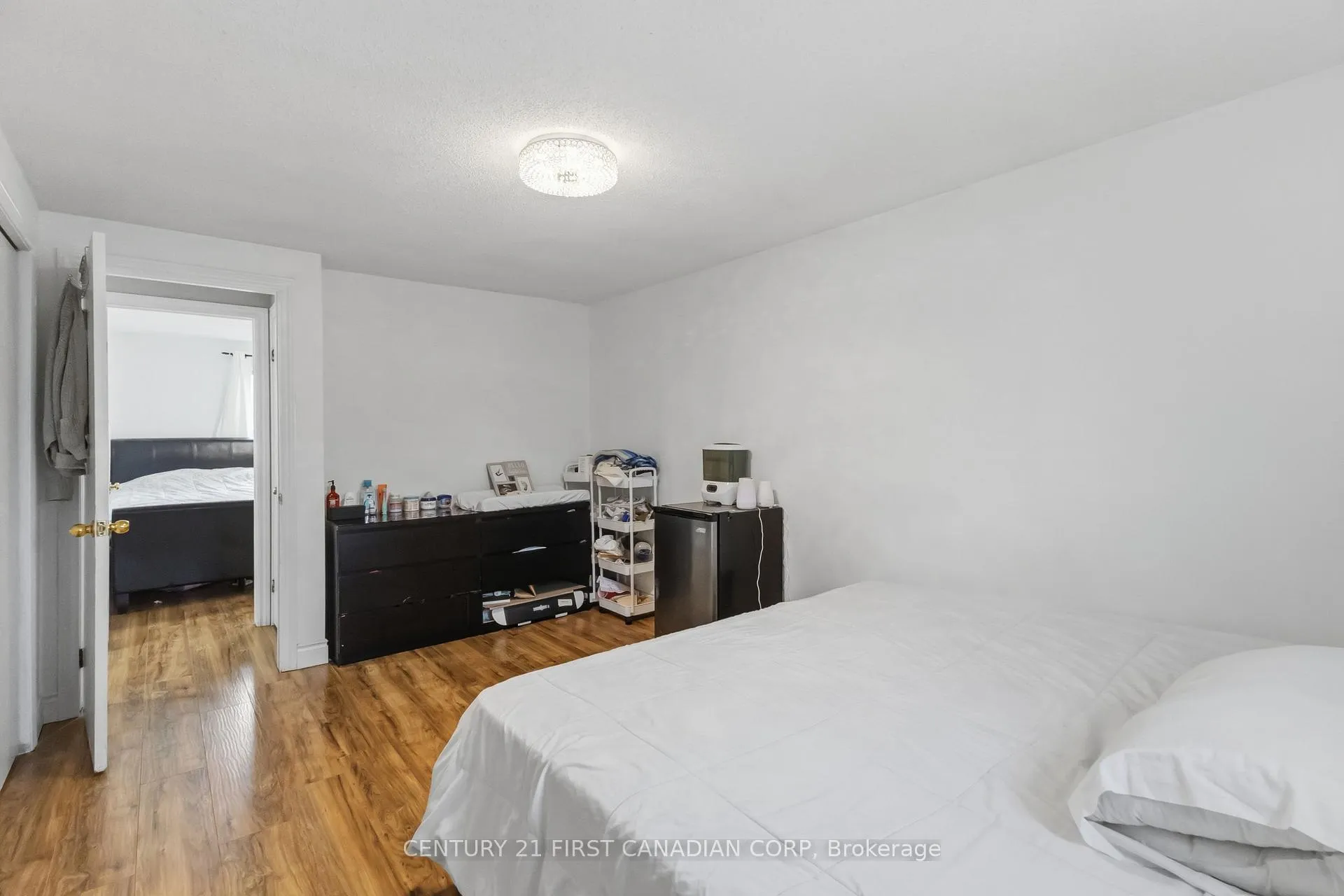 Photo 32 of Unit 6, 720 Deveron Crescent, London, South T — HOMEH