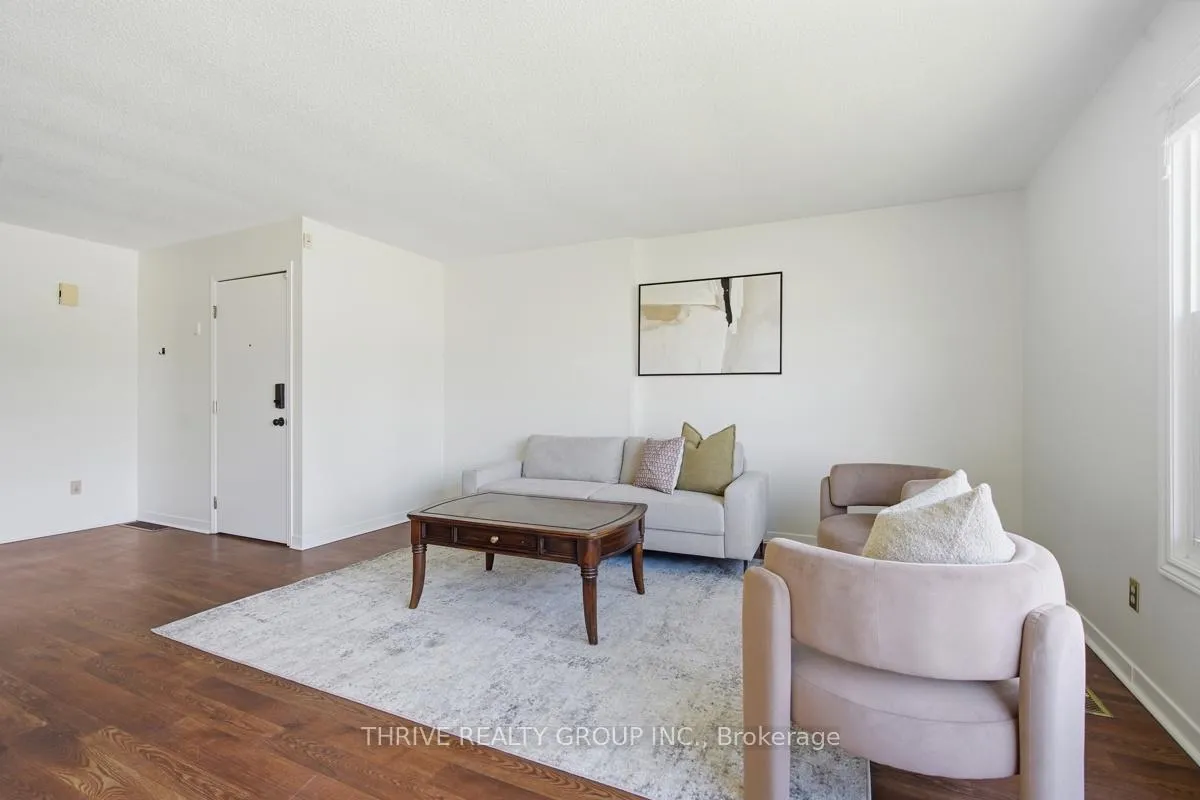 Photo 6 of 23 Vine Avenue, Strathroy-Caradoc, SW — HOMEH