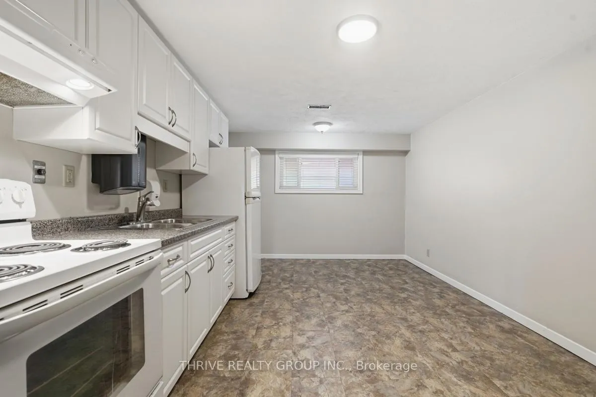 Photo 24 of 23 Vine Avenue, Strathroy-Caradoc, SW — HOMEH