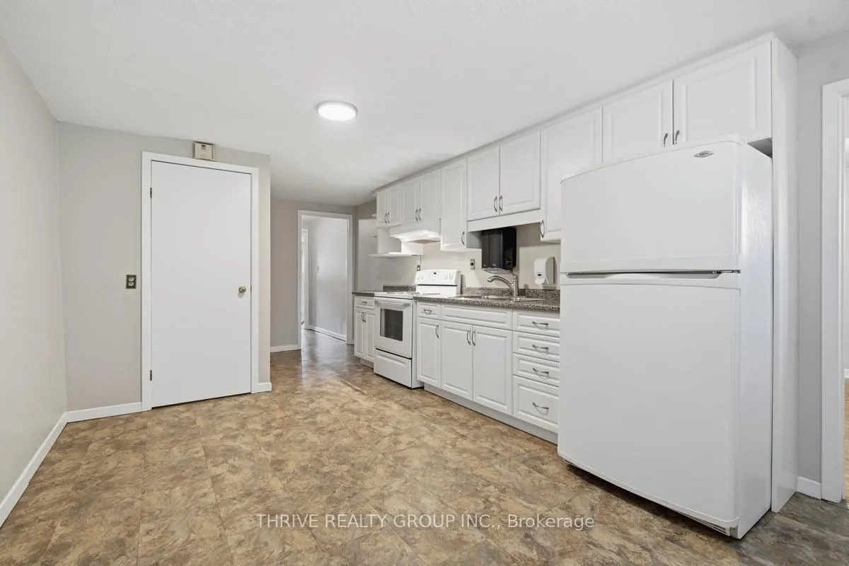 Photo 25 of 23 Vine Avenue, Strathroy-Caradoc, SW — HOMEH