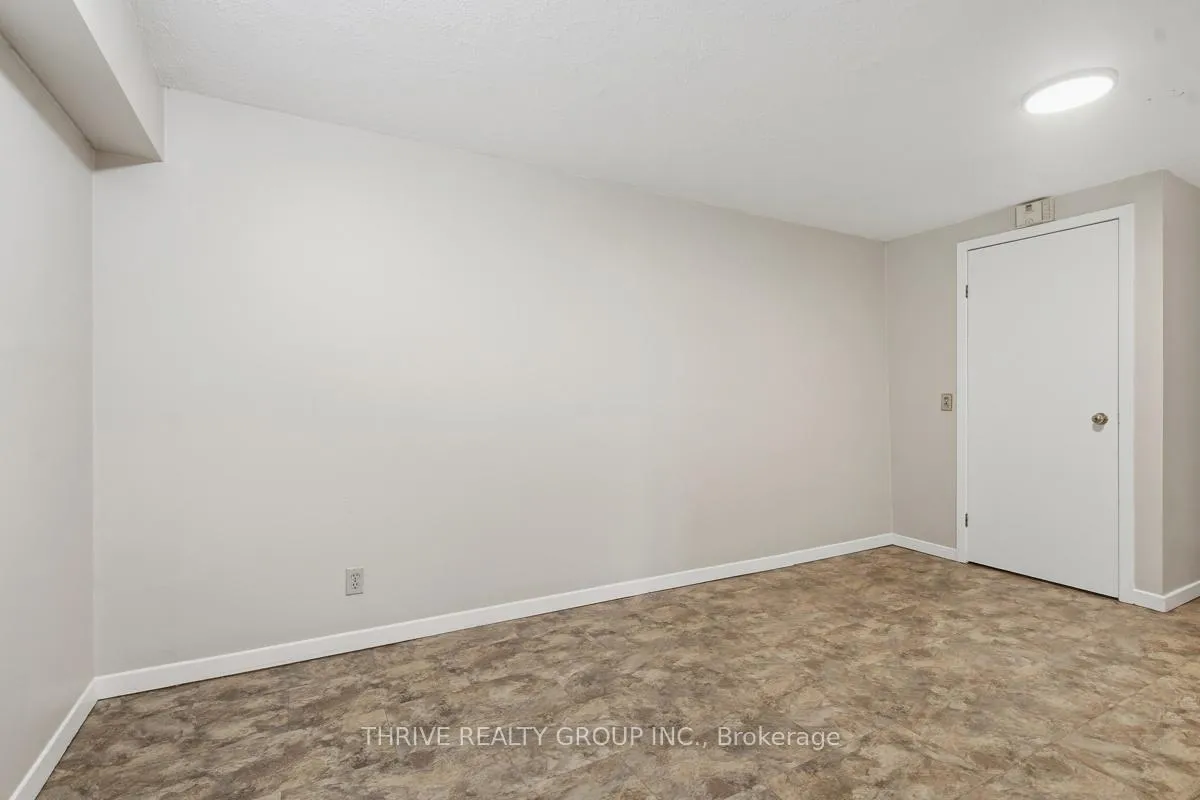 Photo 27 of 23 Vine Avenue, Strathroy-Caradoc, SW — HOMEH