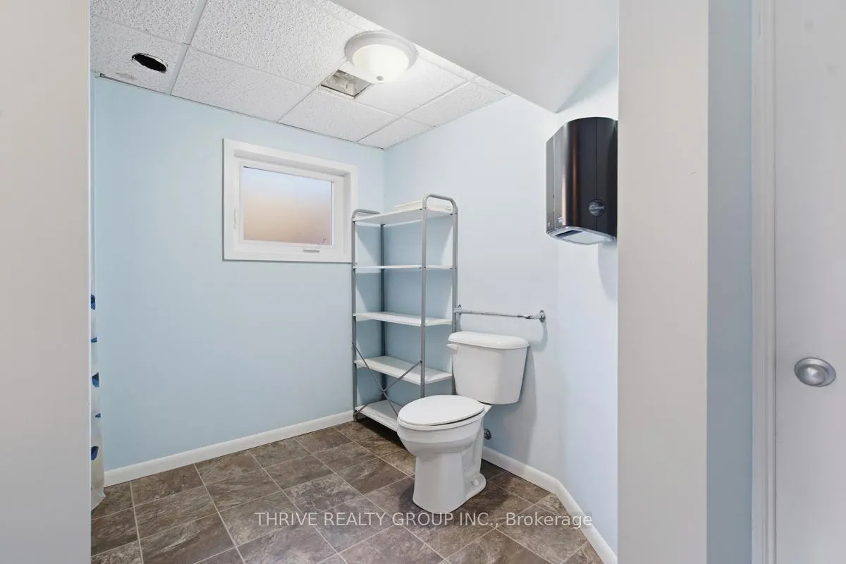 Photo 32 of 23 Vine Avenue, Strathroy-Caradoc, SW — HOMEH