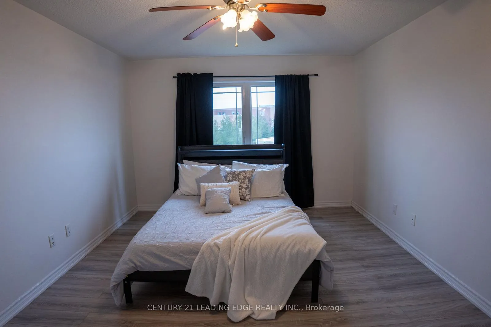 Photo 21 of 27 Mantz Crescent, Whitby, Taunton North — HOMEH