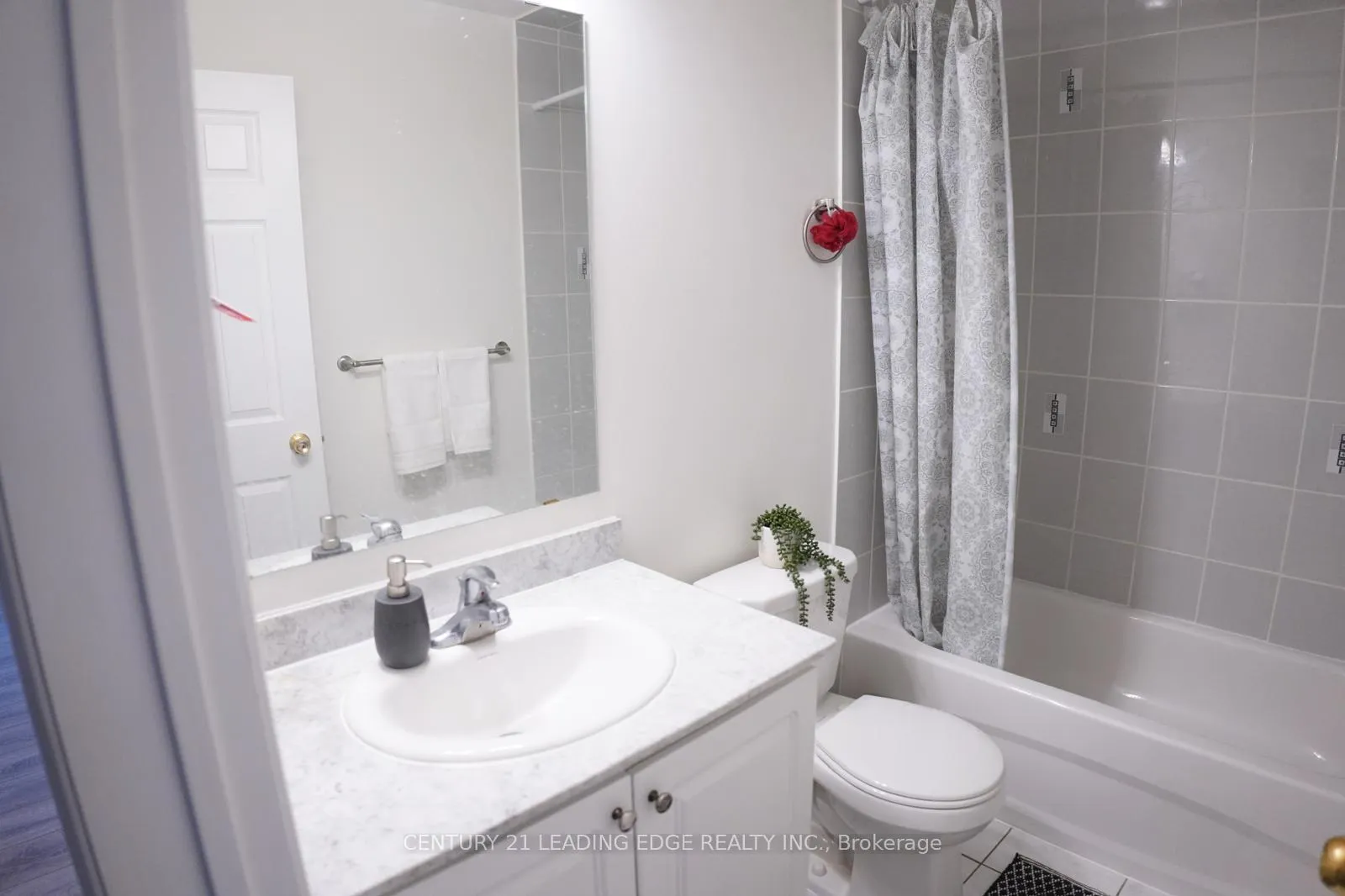 Photo 23 of 27 Mantz Crescent, Whitby, Taunton North — HOMEH