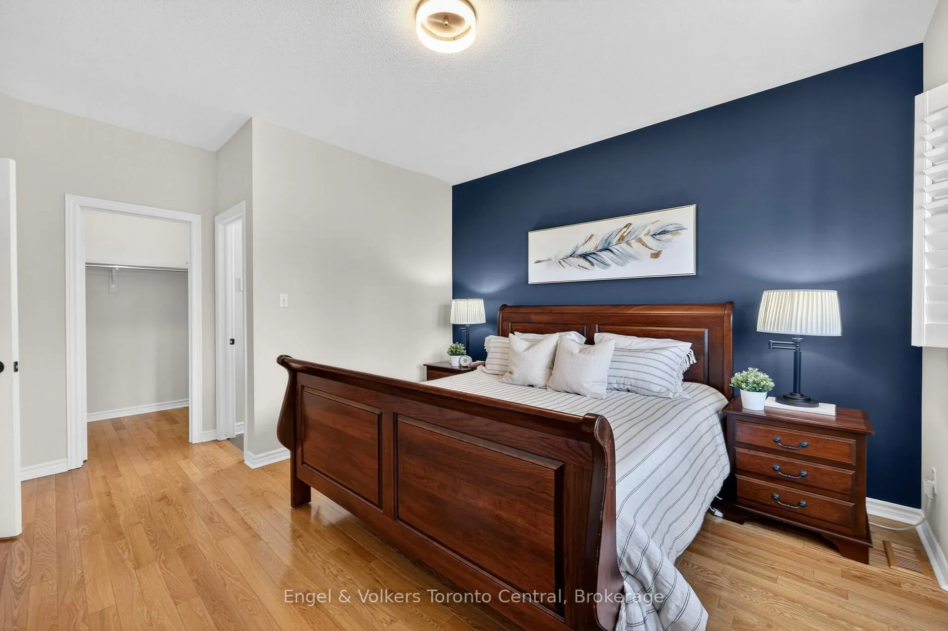 Photo 20 of 48 Oriole Crescent, Wasaga Beach — HOMEH