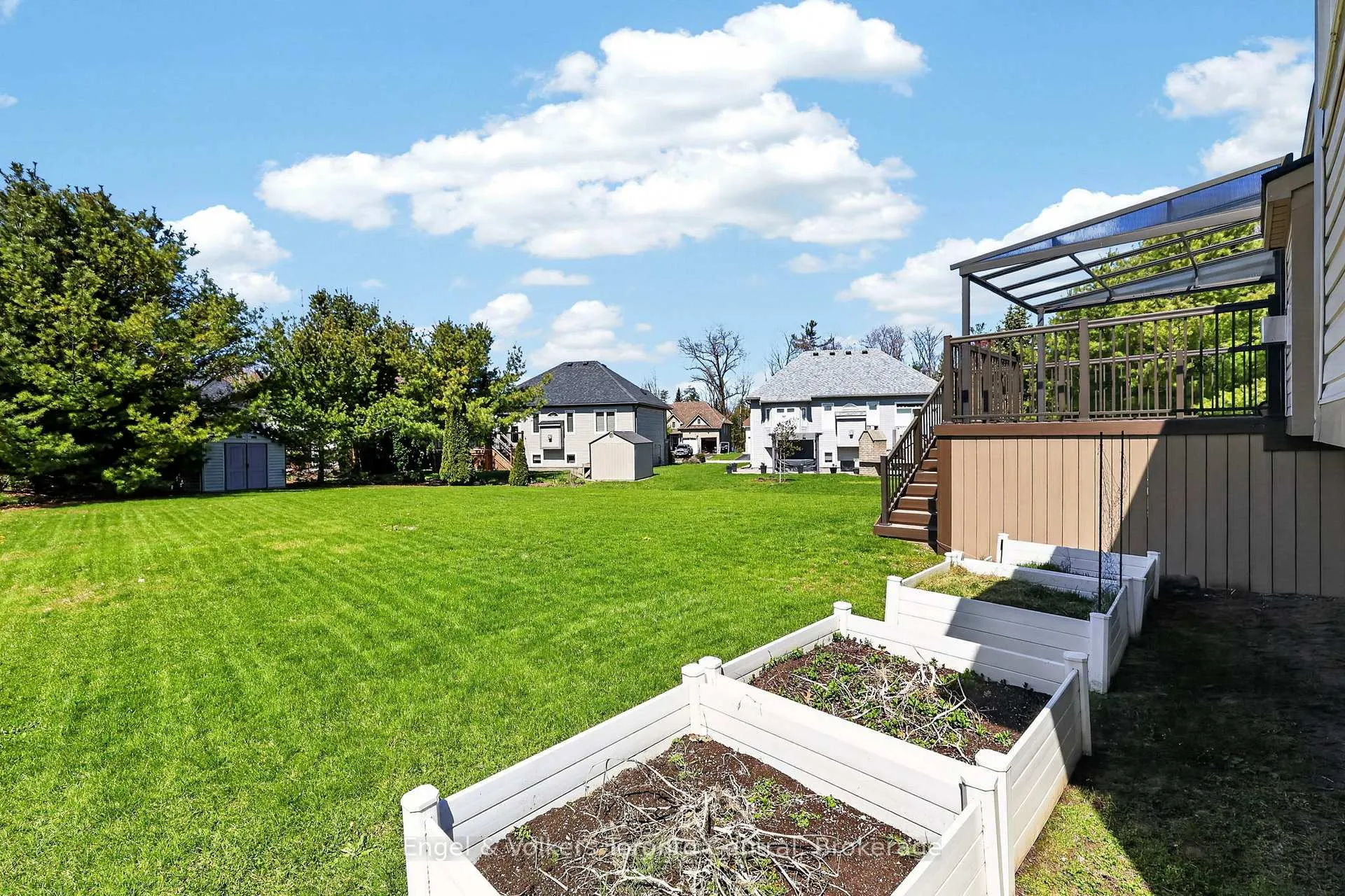 Photo 37 of 48 Oriole Crescent, Wasaga Beach — HOMEH