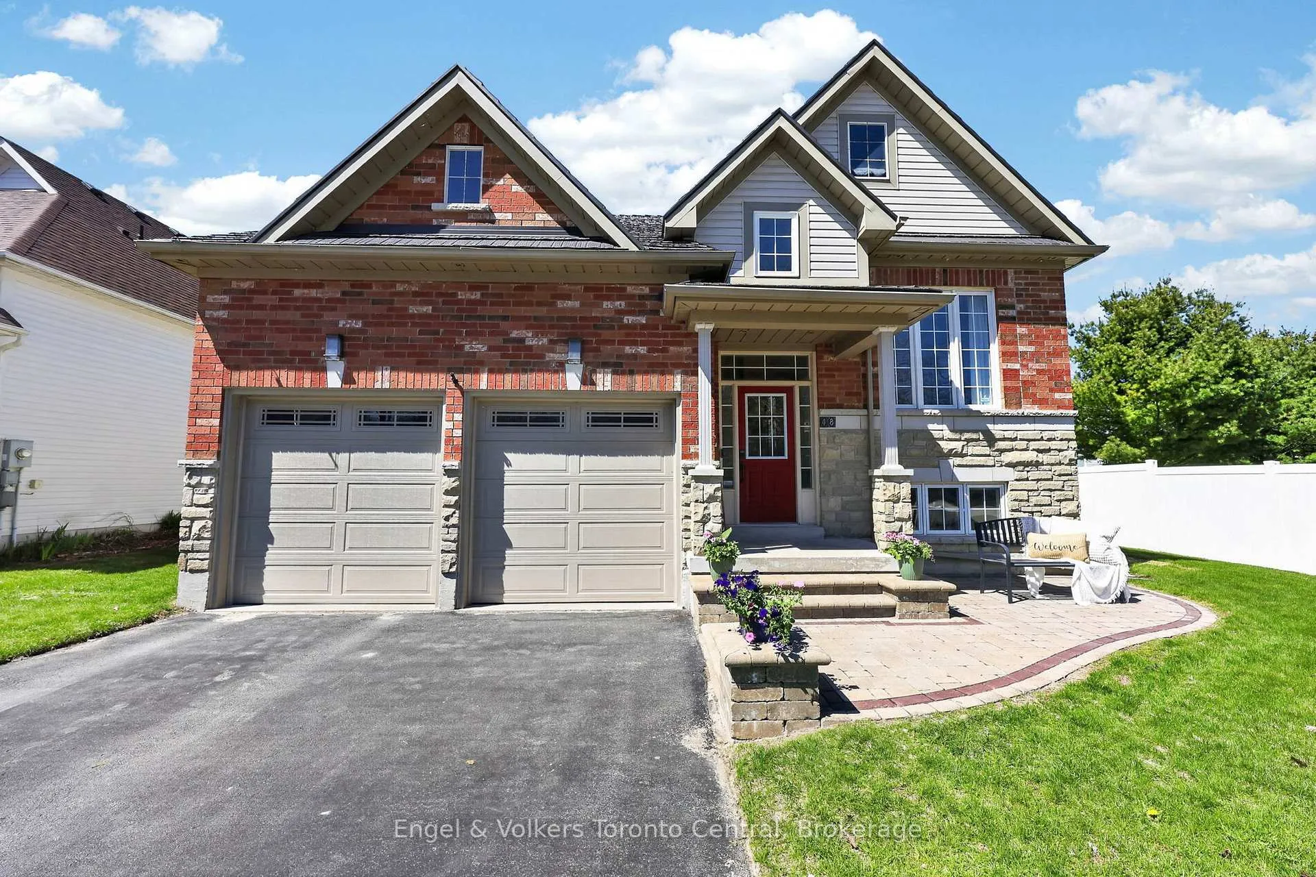 Photo 42 of 48 Oriole Crescent, Wasaga Beach — HOMEH