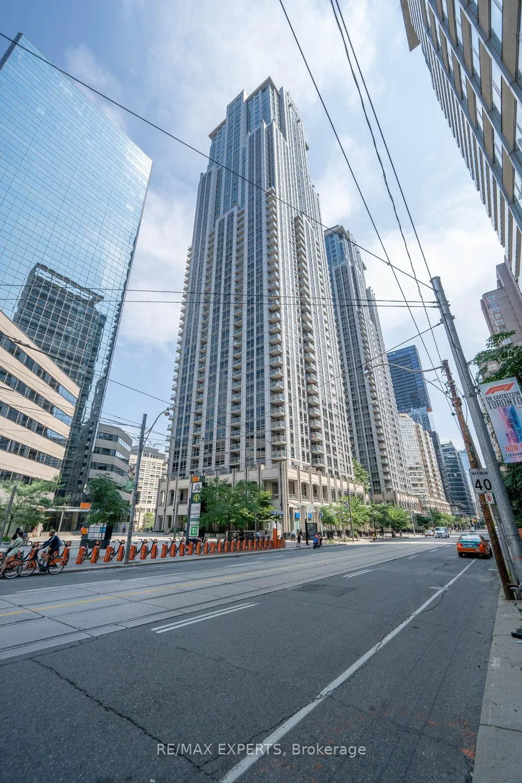 Photo 3 of Unit 307, 763 Bay Street, Toronto, Bay Street Corridor — HOMEH