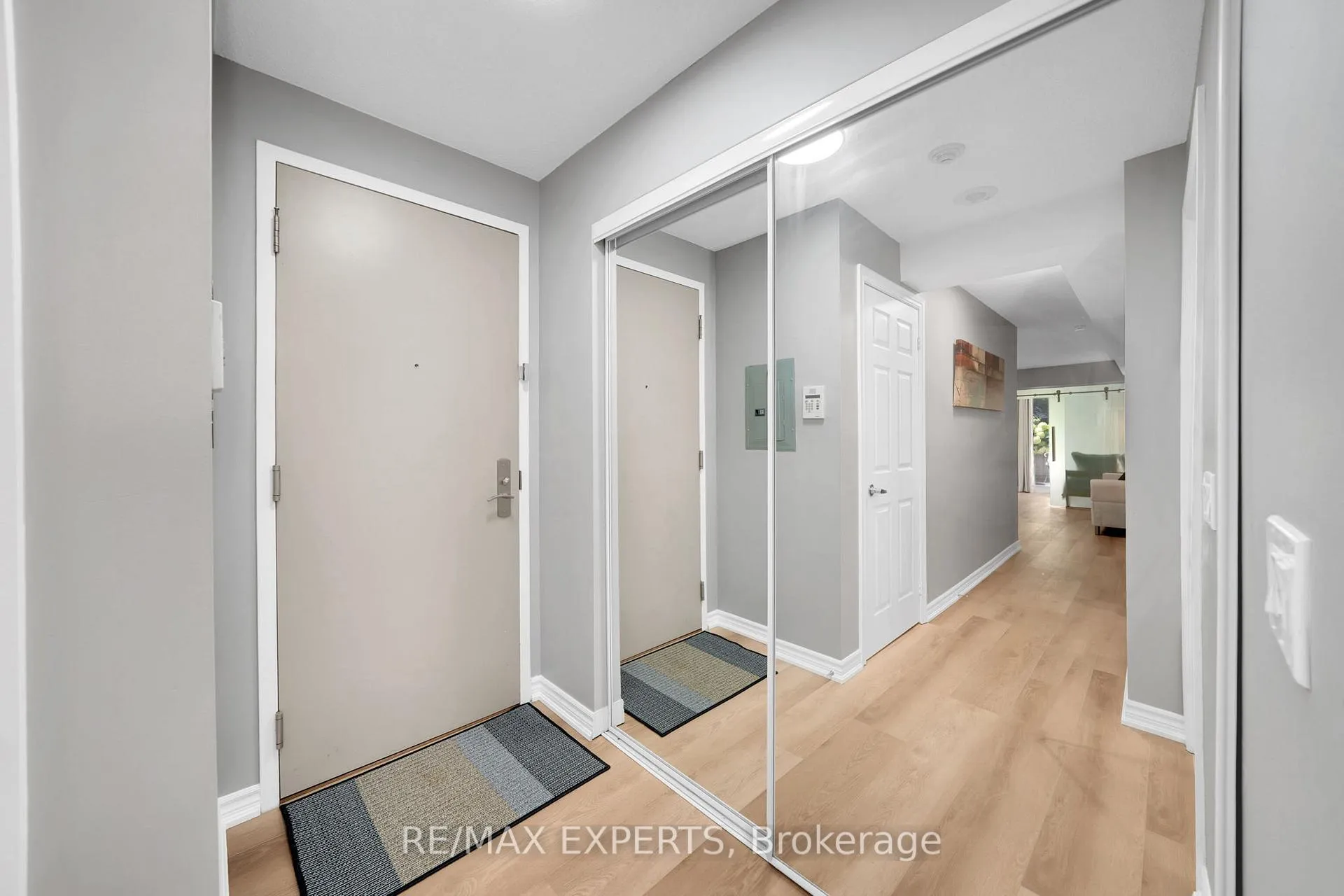Photo 9 of Unit 307, 763 Bay Street, Toronto, Bay Street Corridor — HOMEH