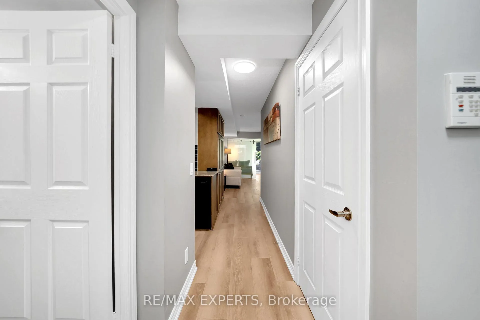 Photo 10 of Unit 307, 763 Bay Street, Toronto, Bay Street Corridor — HOMEH
