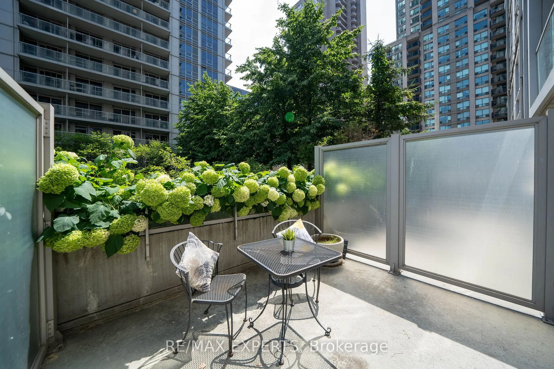 Photo 23 of Unit 307, 763 Bay Street, Toronto, Bay Street Corridor — HOMEH