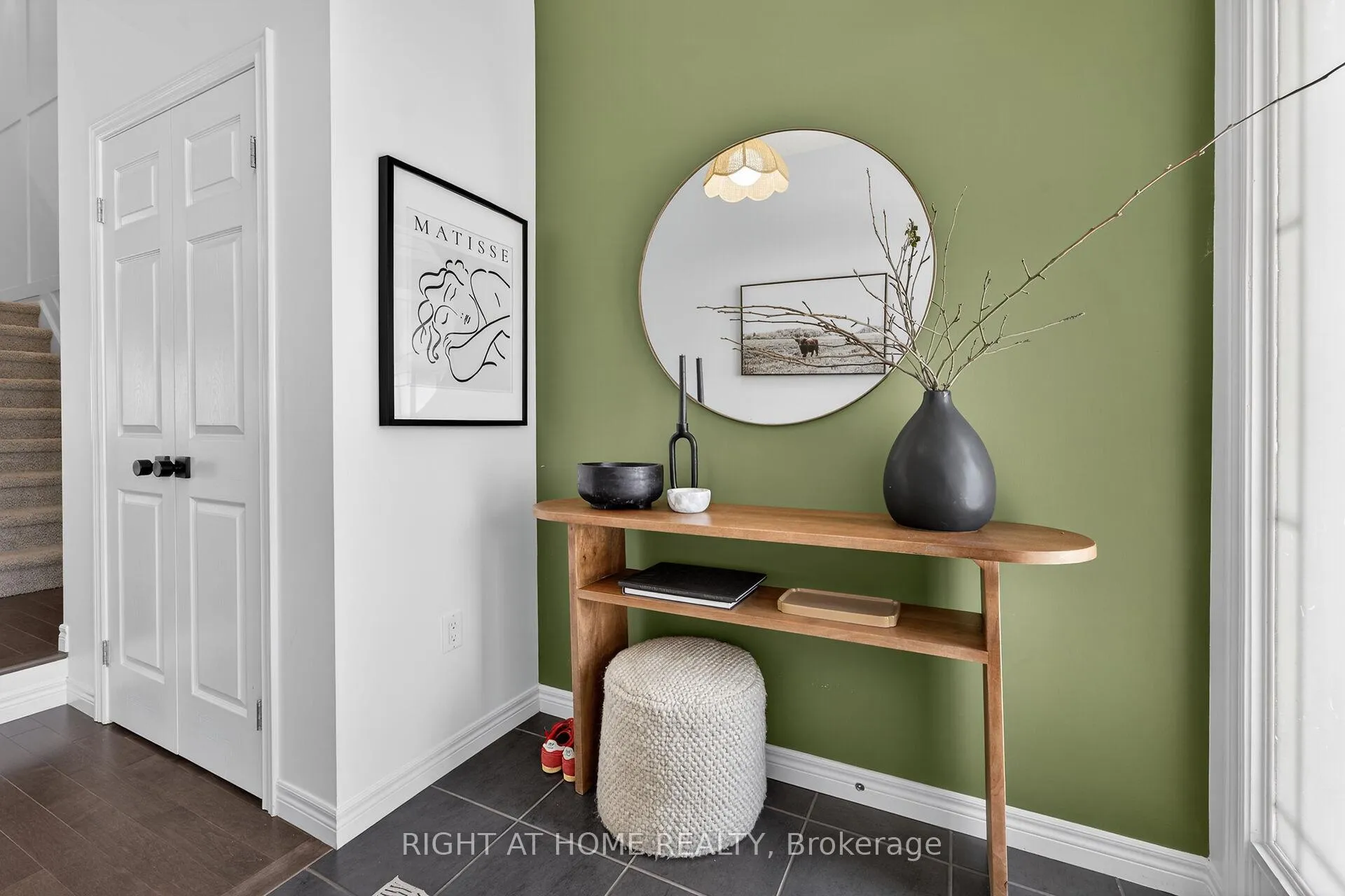 Photo 3 of 67 Ambrous Crescent, Guelph, Kortright East — HOMEH