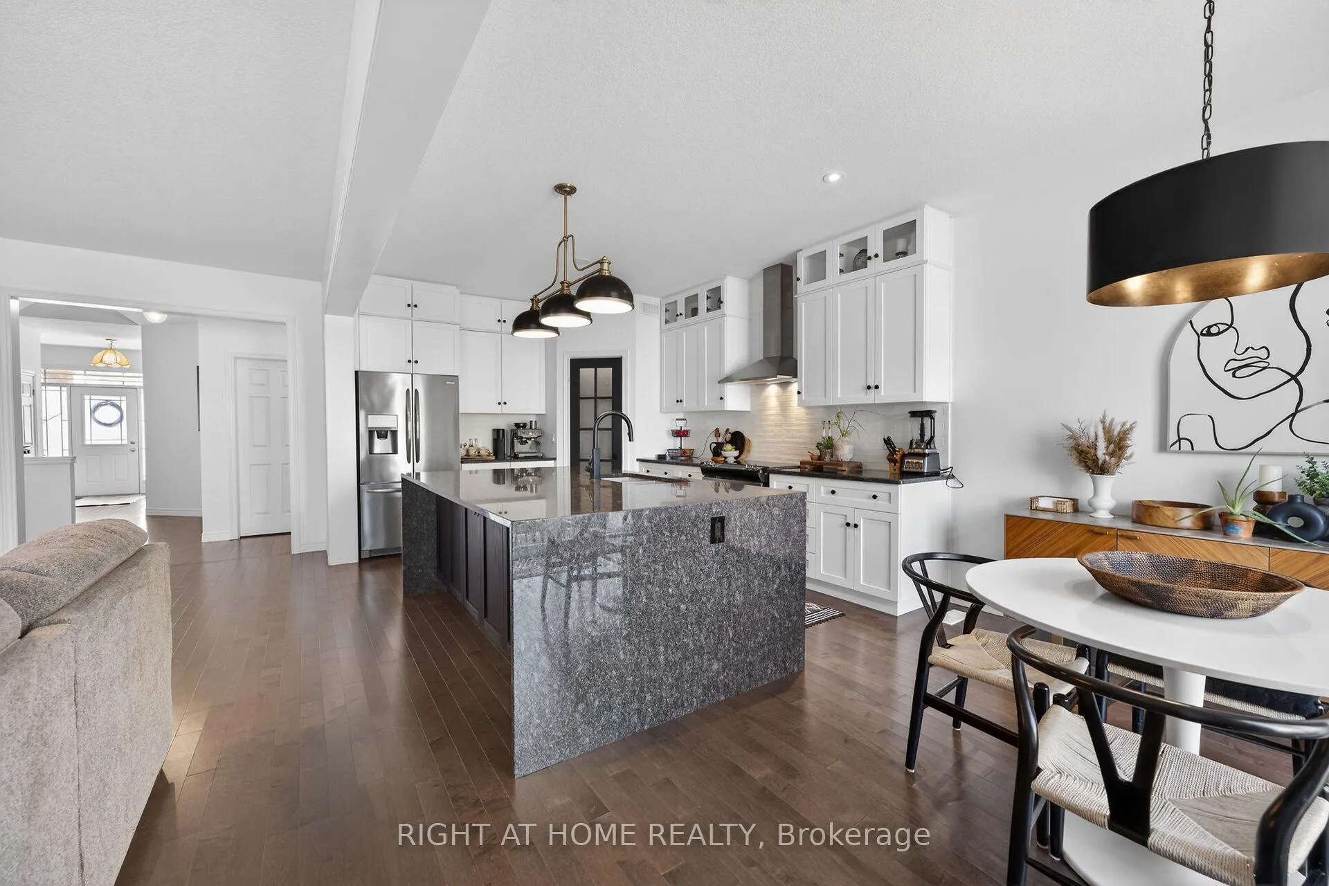 Photo 6 of 67 Ambrous Crescent, Guelph, Kortright East — HOMEH