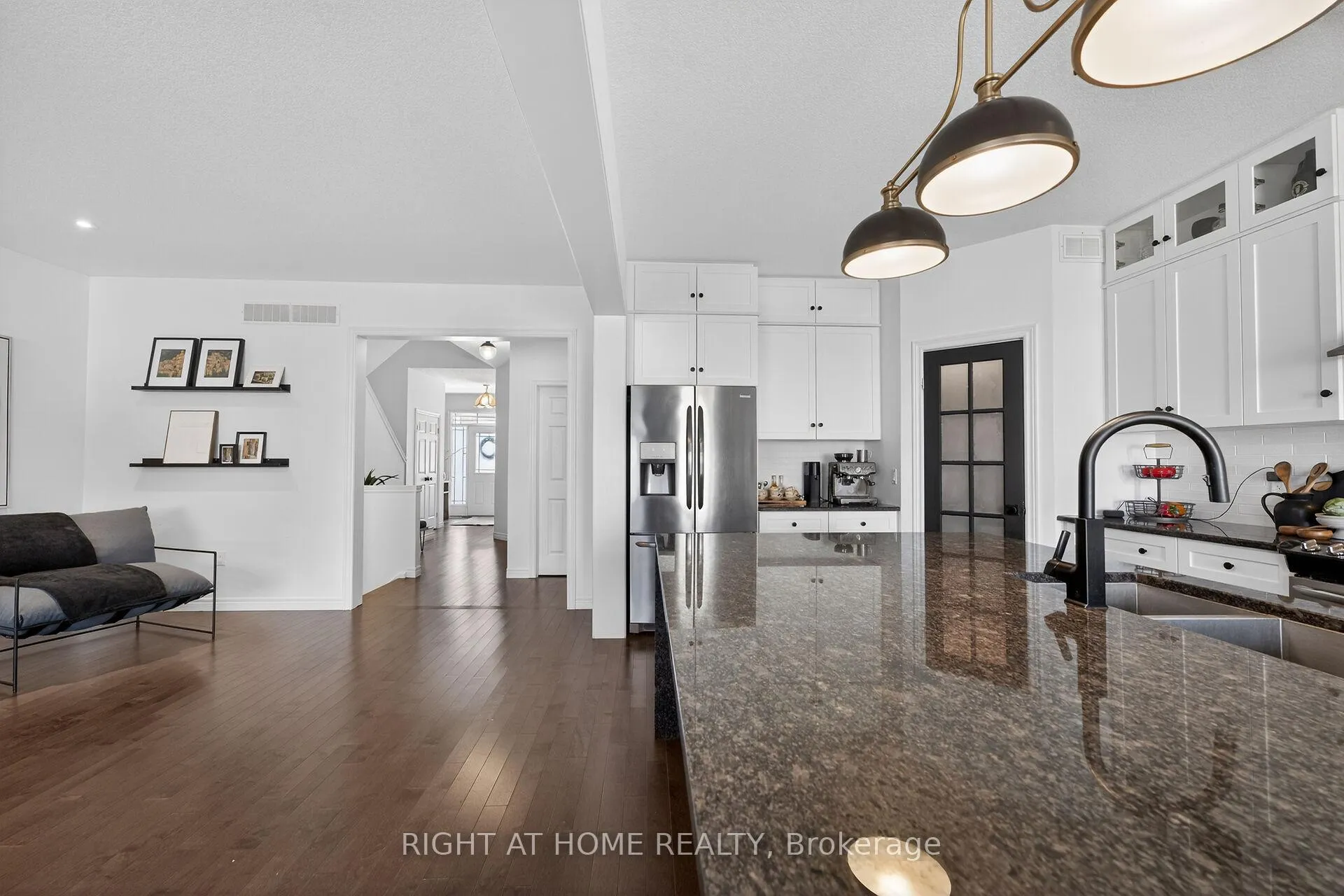 Photo 13 of 67 Ambrous Crescent, Guelph, Kortright East — HOMEH
