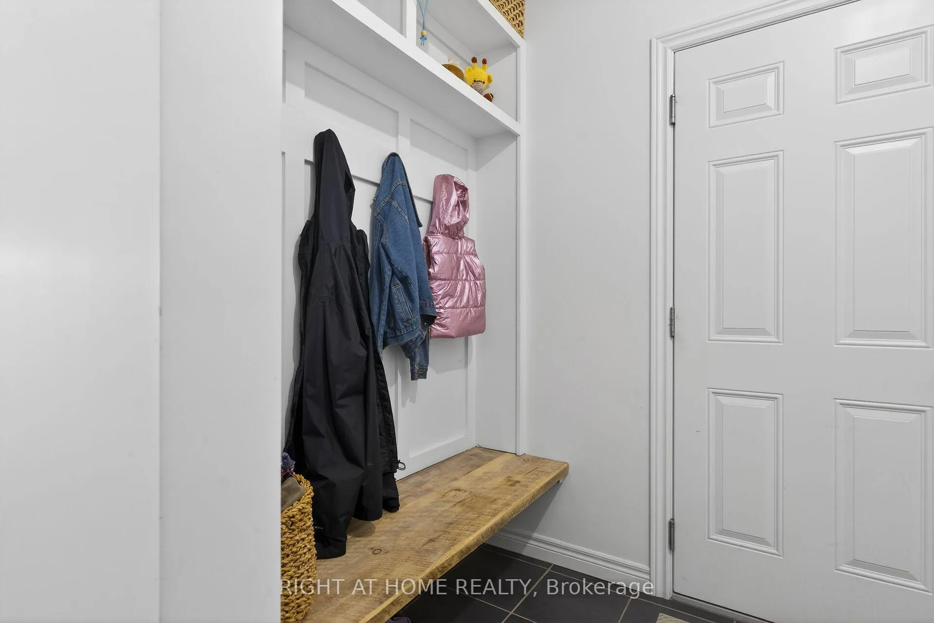 Photo 19 of 67 Ambrous Crescent, Guelph, Kortright East — HOMEH