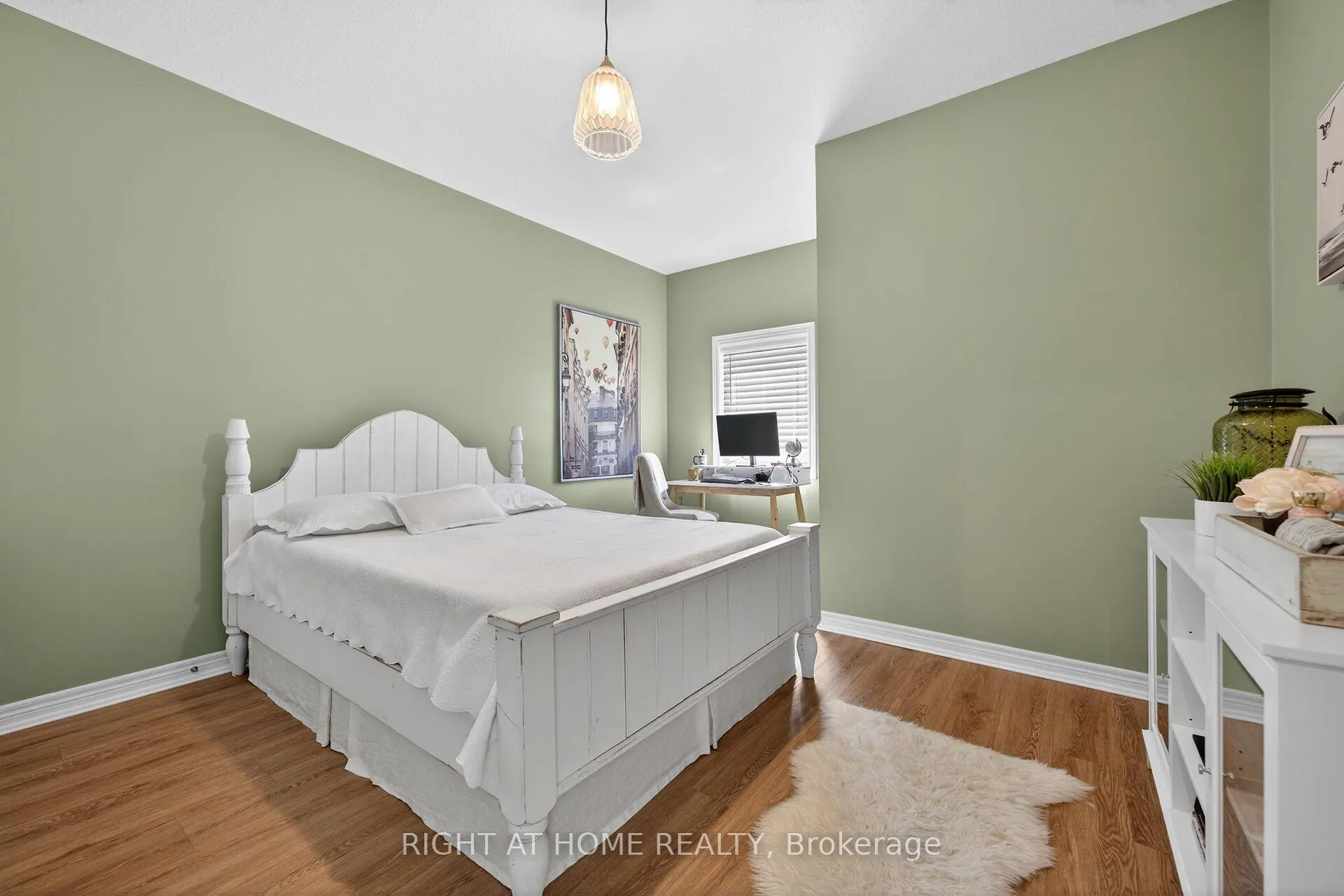 Photo 32 of 67 Ambrous Crescent, Guelph, Kortright East — HOMEH
