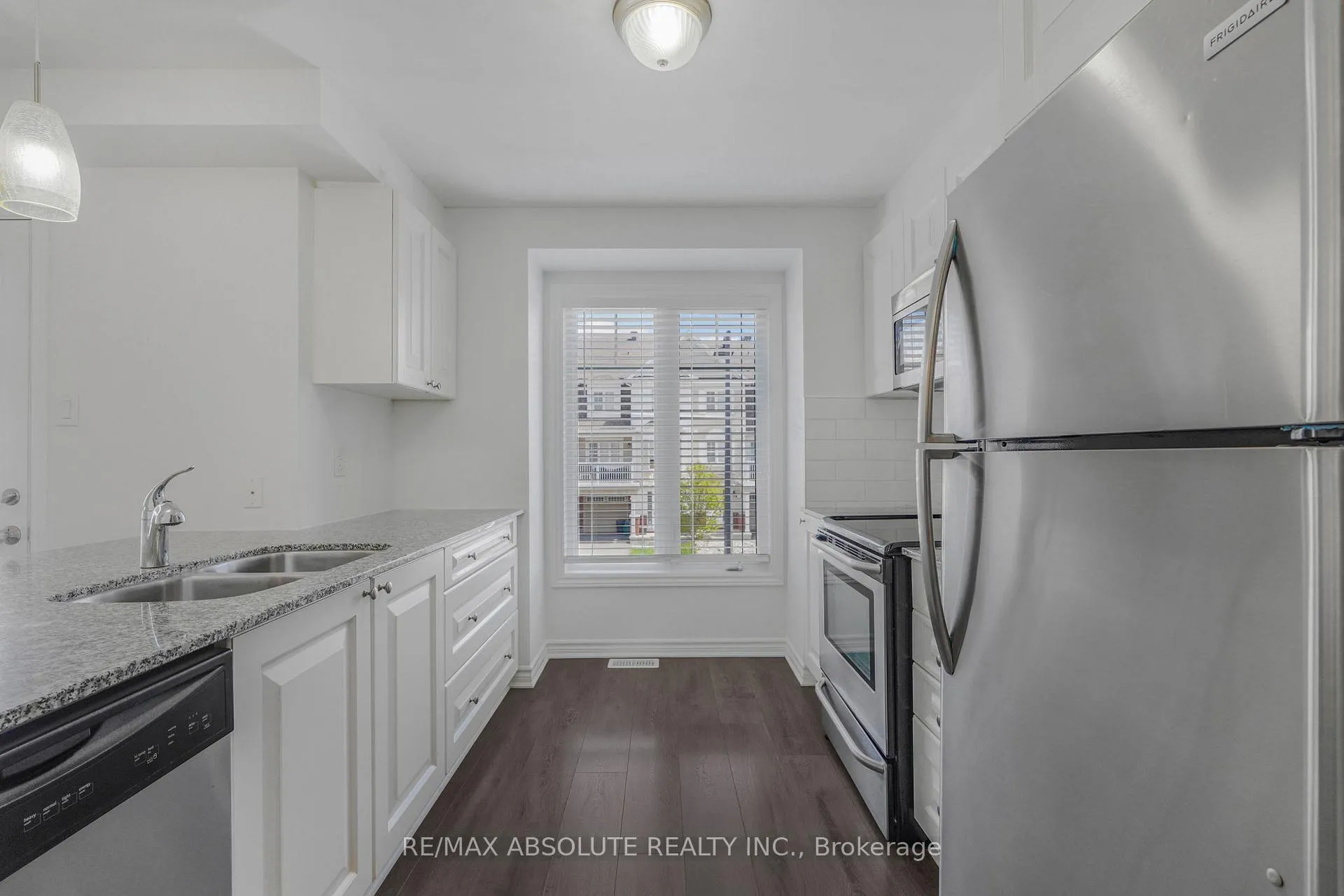 Photo 6 of 121 Helenium Lane, Ottawa, Avalon West — HOMEH