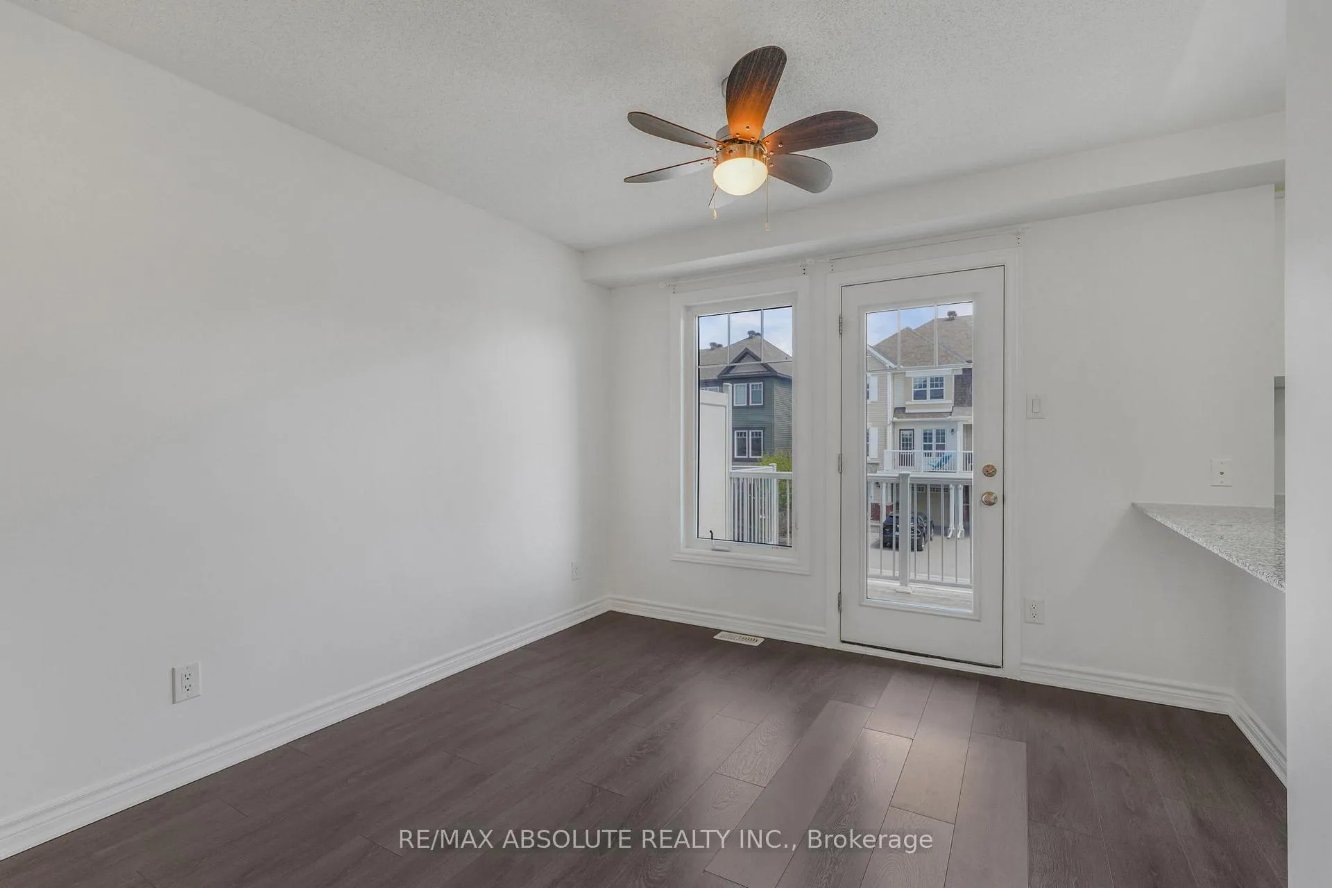 Photo 13 of 121 Helenium Lane, Ottawa, Avalon West — HOMEH