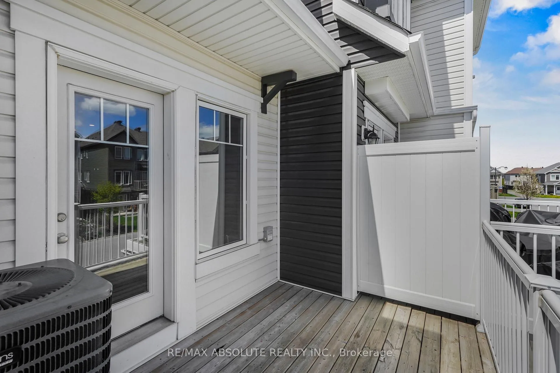 Photo 22 of 121 Helenium Lane, Ottawa, Avalon West — HOMEH