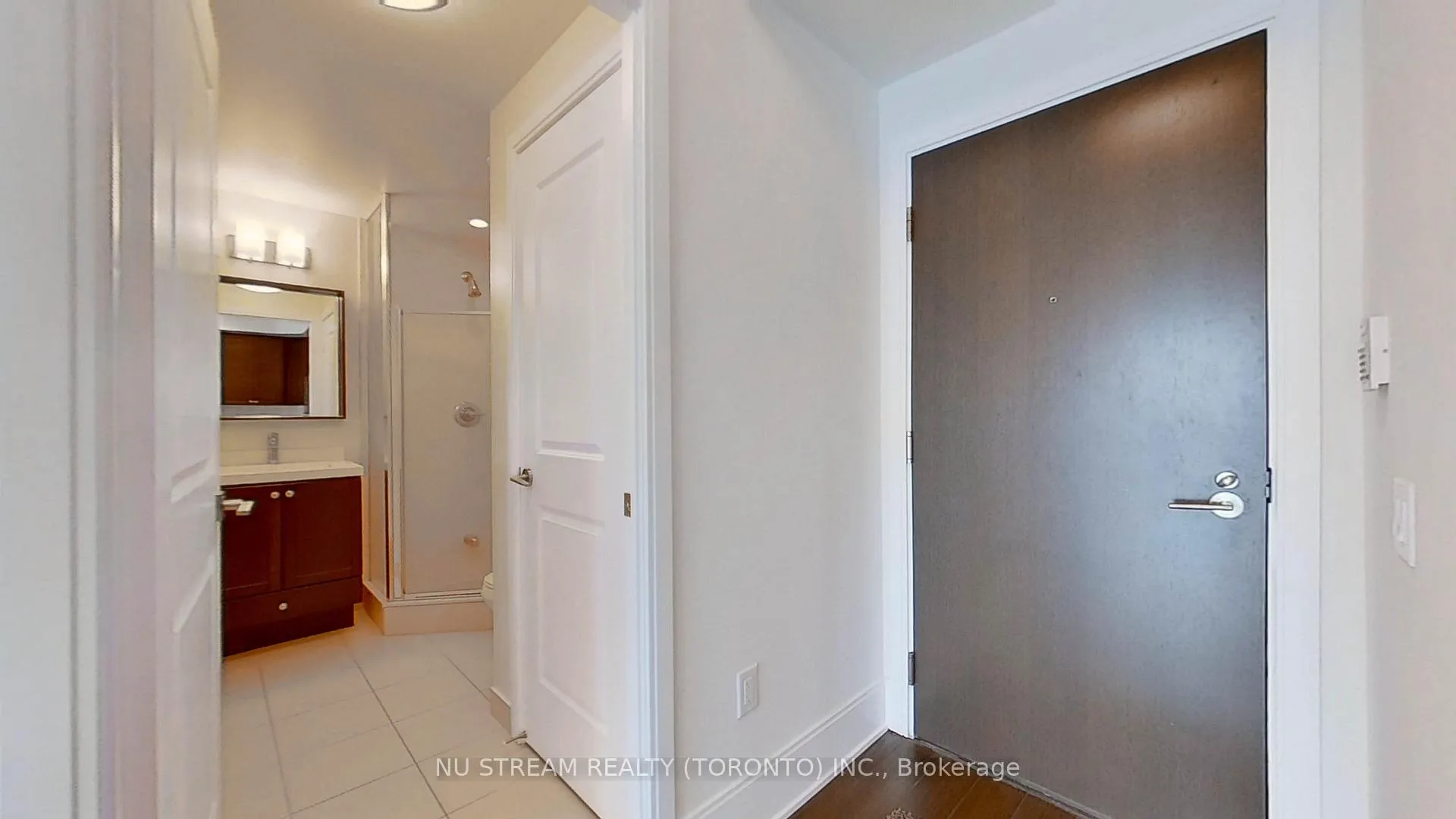 Photo 8 of Unit 829, 560 Front Street W, Toronto, Waterfront Communities — HOMEH