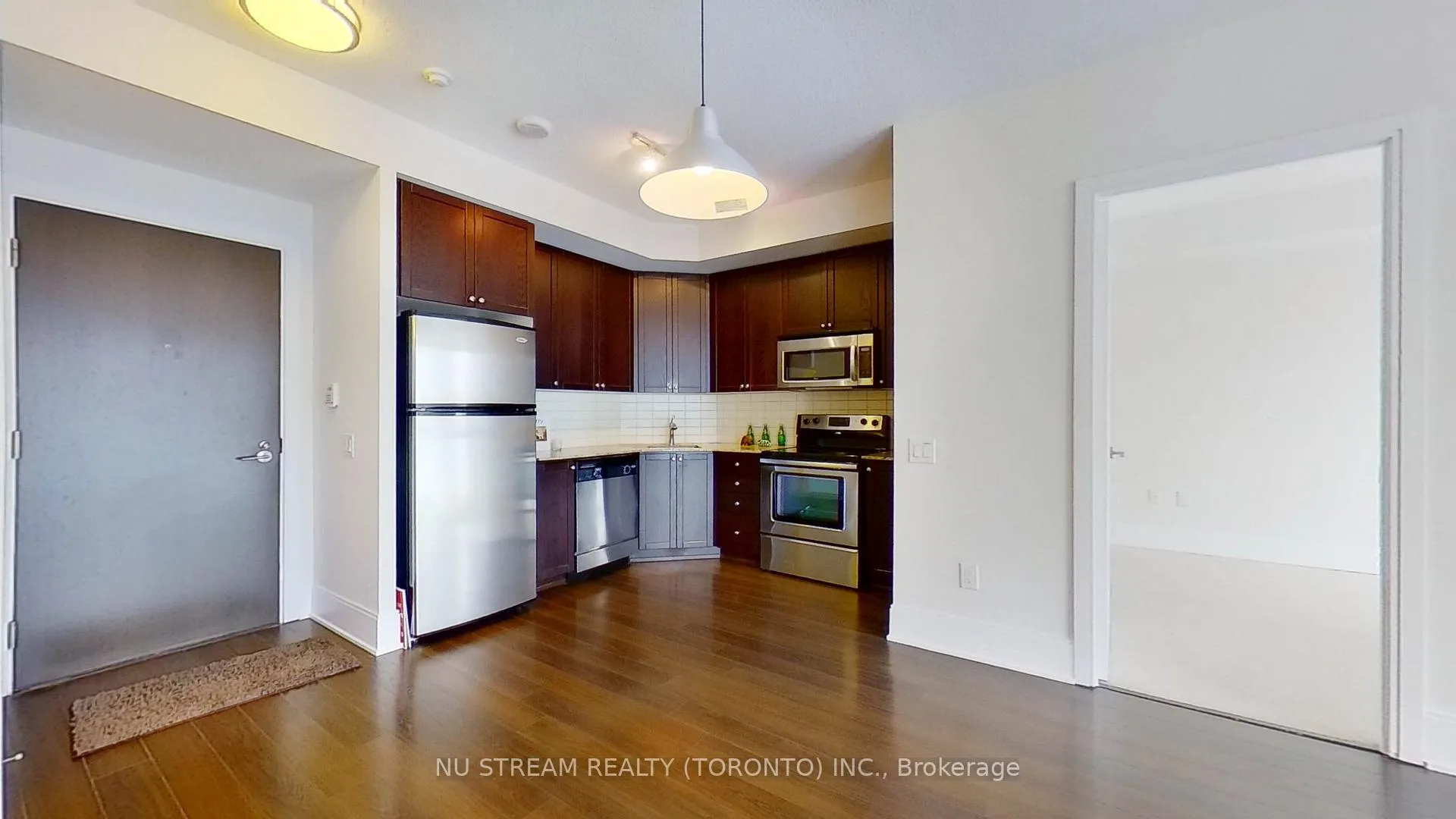 Photo 12 of Unit 829, 560 Front Street W, Toronto, Waterfront Communities — HOMEH
