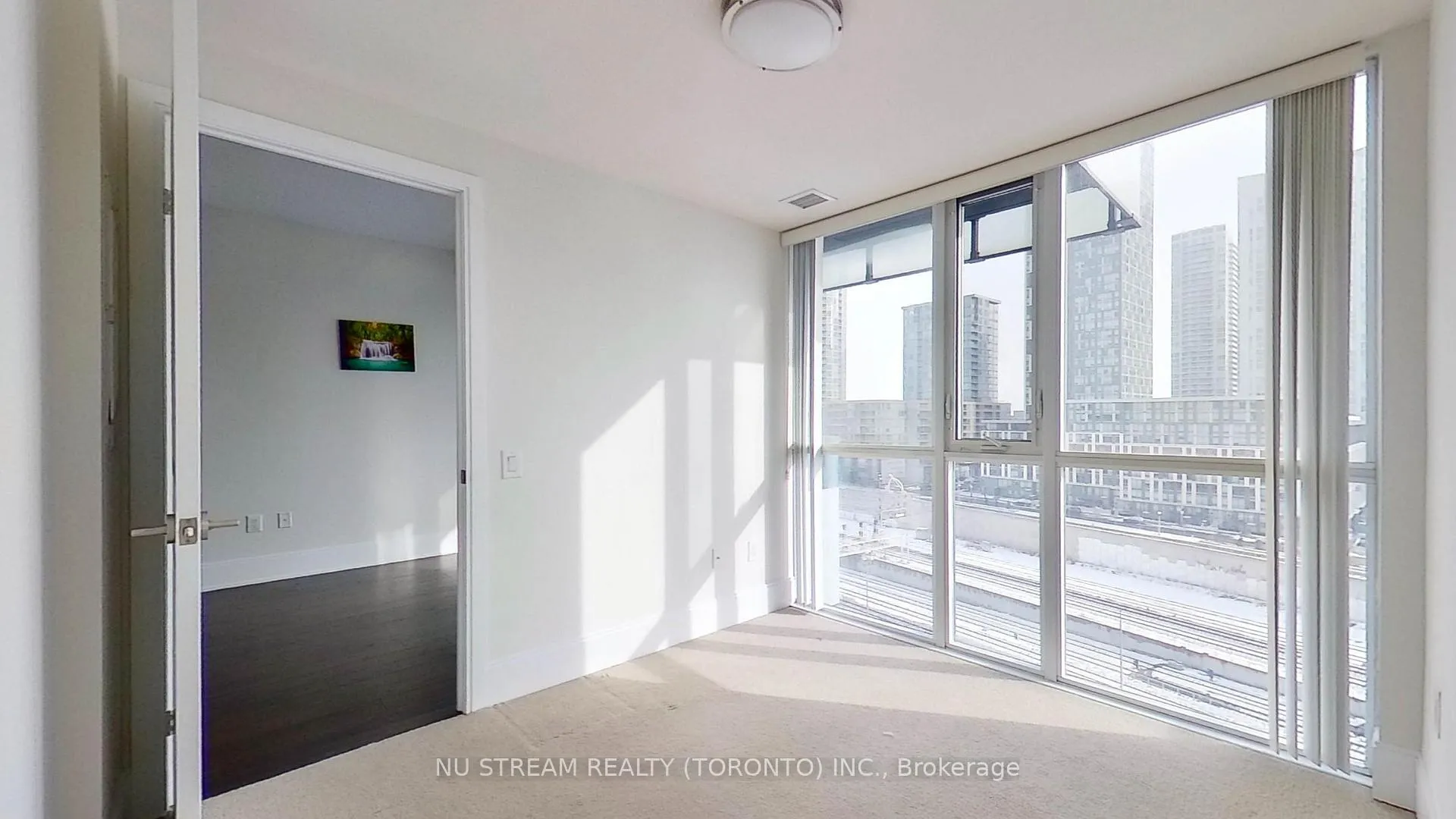 Photo 20 of Unit 829, 560 Front Street W, Toronto, Waterfront Communities — HOMEH