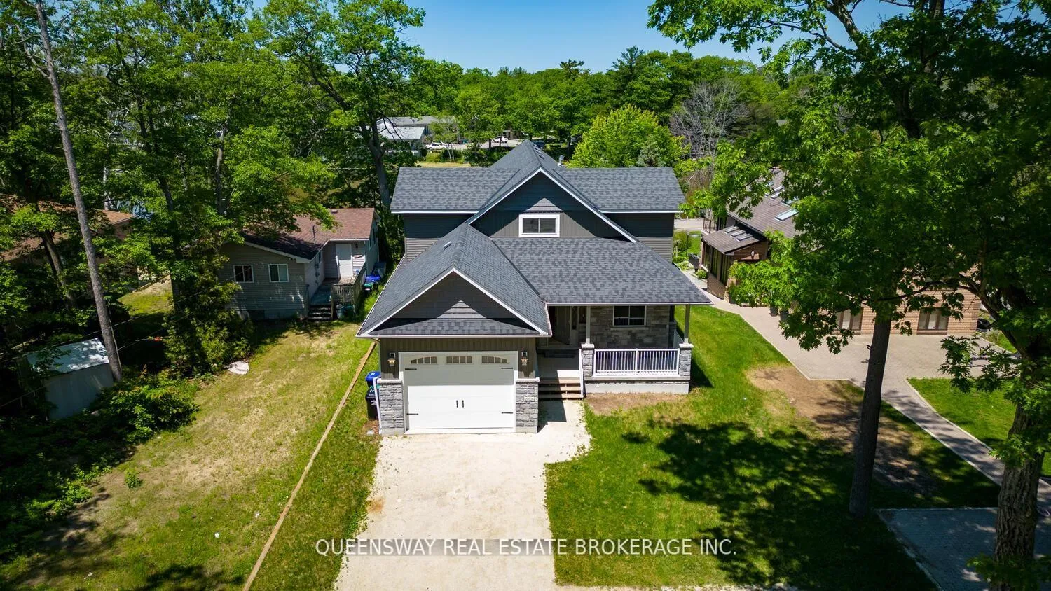 Photo 3 of 1852 River Road W, Wasaga Beach — HOMEH
