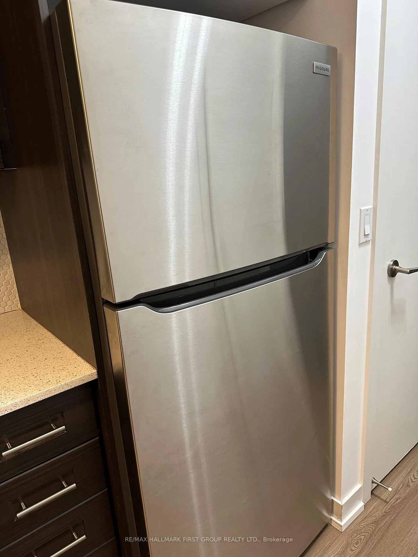 Photo 4 of Unit 816, 169 Fort York Boulevard, Toronto, Niagara — HOMEH