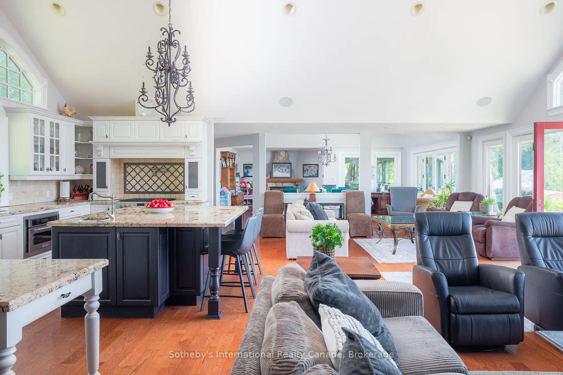 Photo 17 of 2533 Ridge Road W, Oro-Medonte, Rural Oro-Medonte — HOMEH
