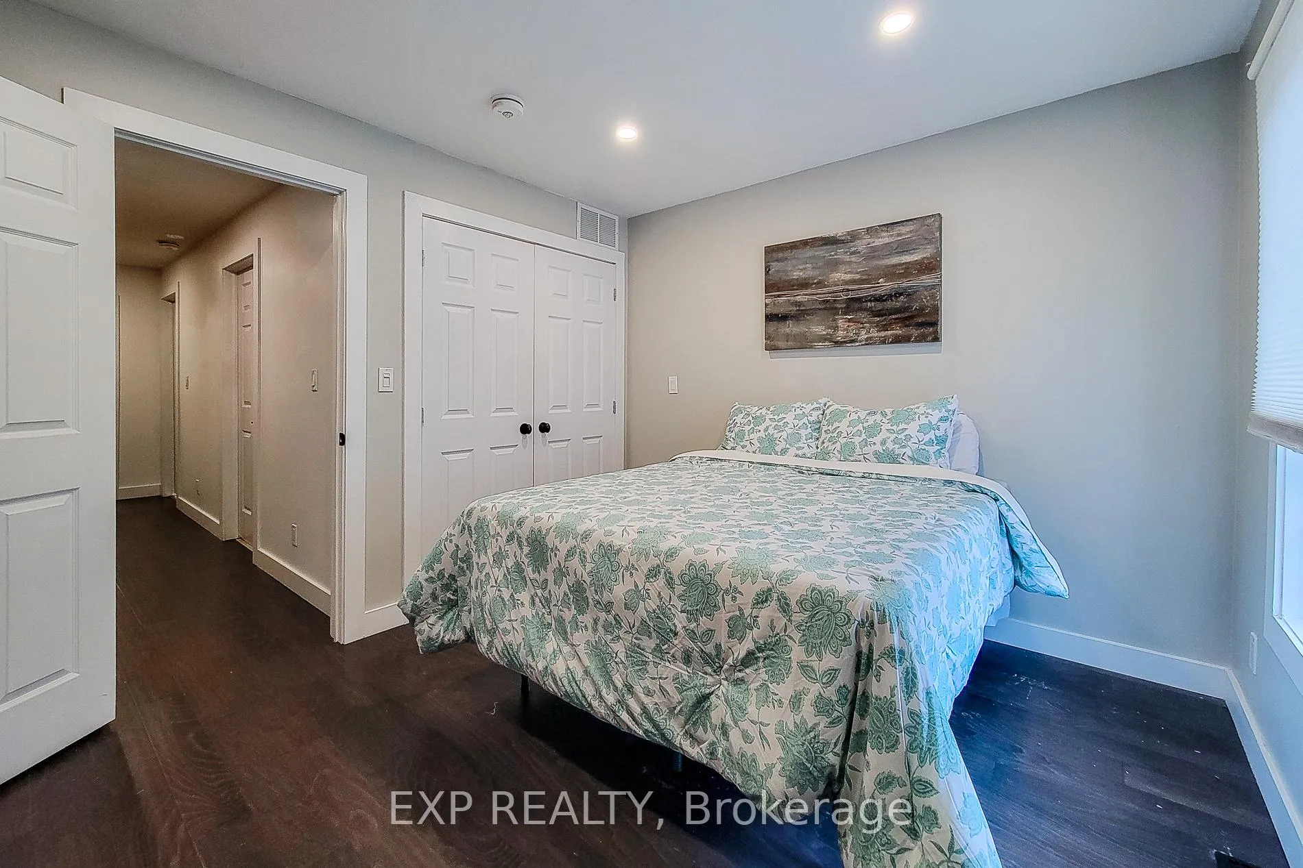 Photo 14 of 90 Gibson Avenue, Hamilton, Gibson — HOMEH