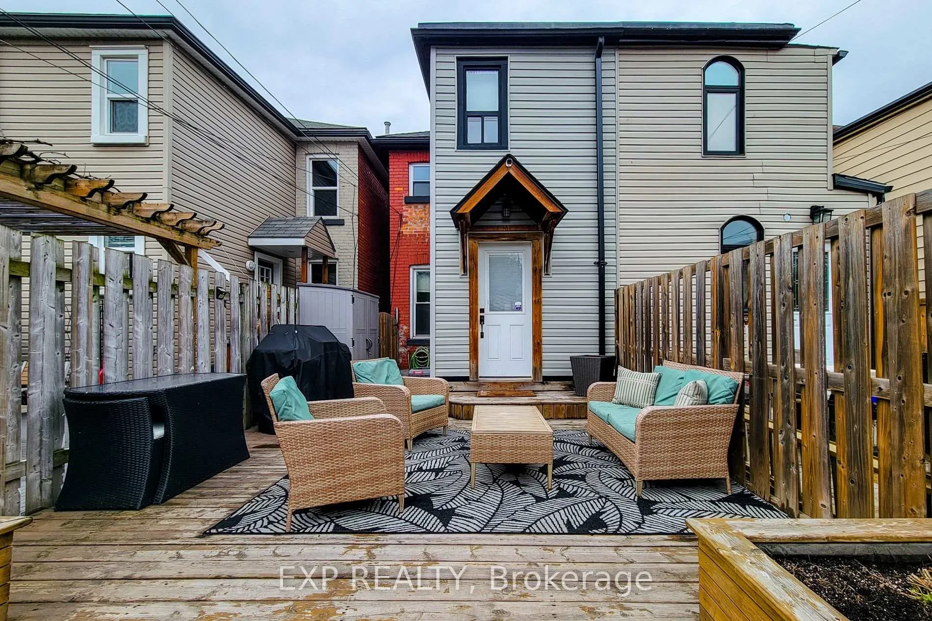 Photo 21 of 90 Gibson Avenue, Hamilton, Gibson — HOMEH