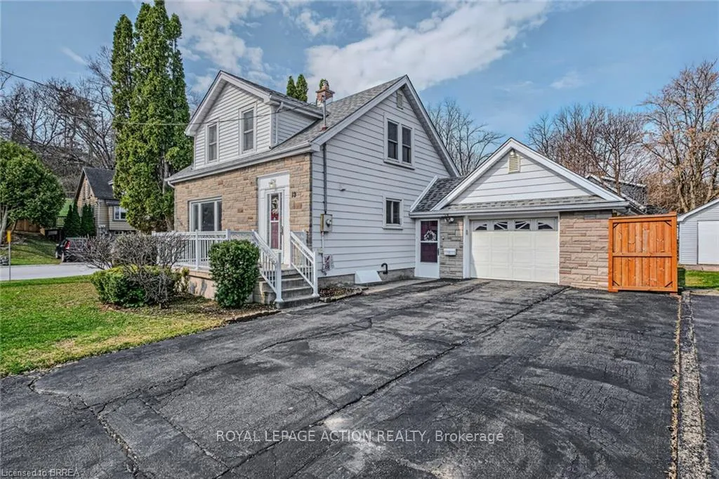 Photo 1 of 19 Lyndsay Street, Brantford — HOMEH