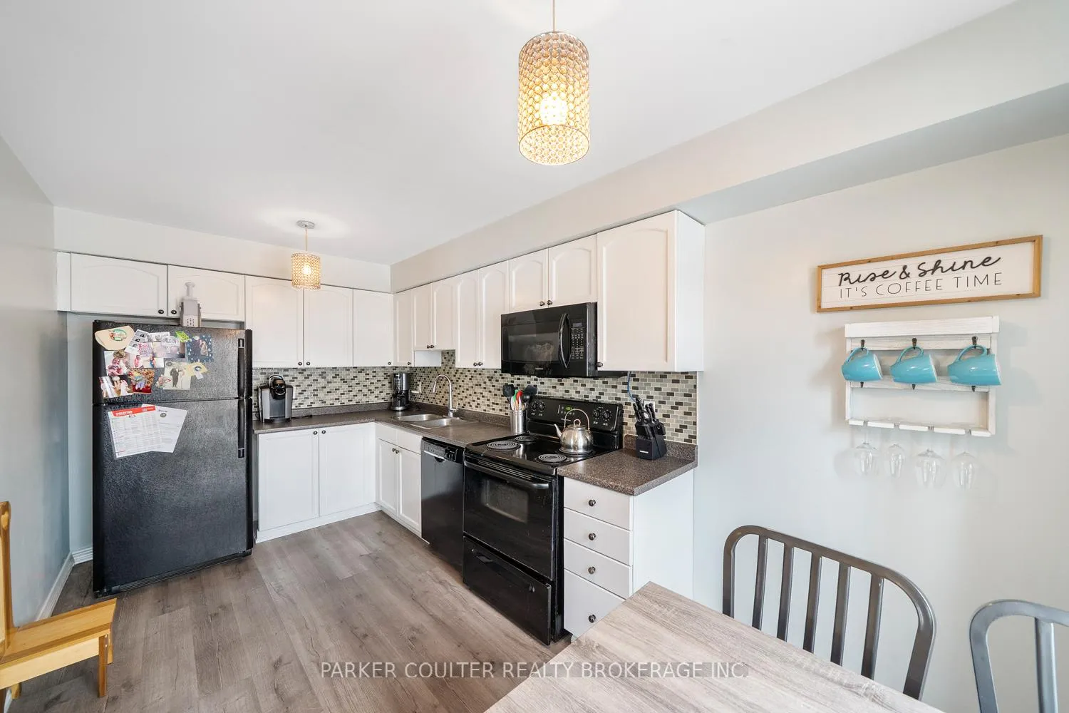 Photo 9 of Unit 4, 17 Cheltenham Road, Barrie, Georgian Drive — HOMEH