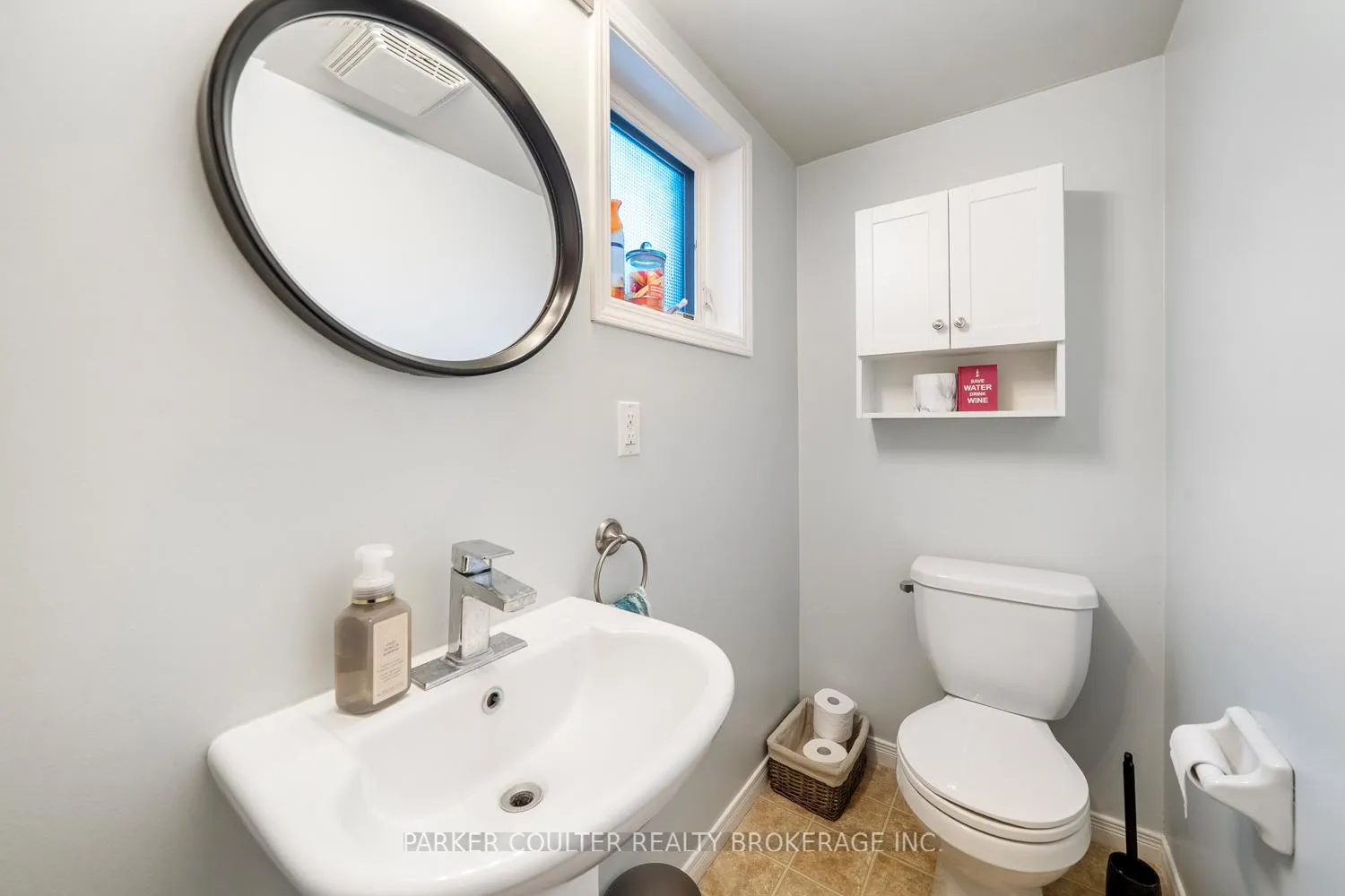 Photo 12 of Unit 4, 17 Cheltenham Road, Barrie, Georgian Drive — HOMEH
