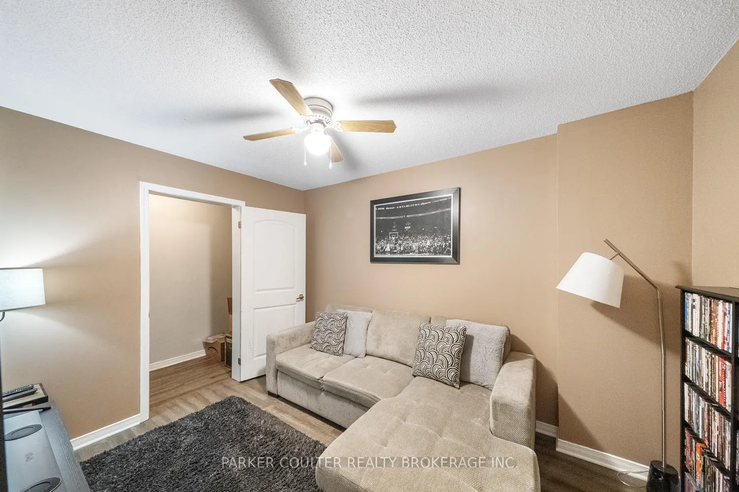 Photo 16 of Unit 4, 17 Cheltenham Road, Barrie, Georgian Drive — HOMEH