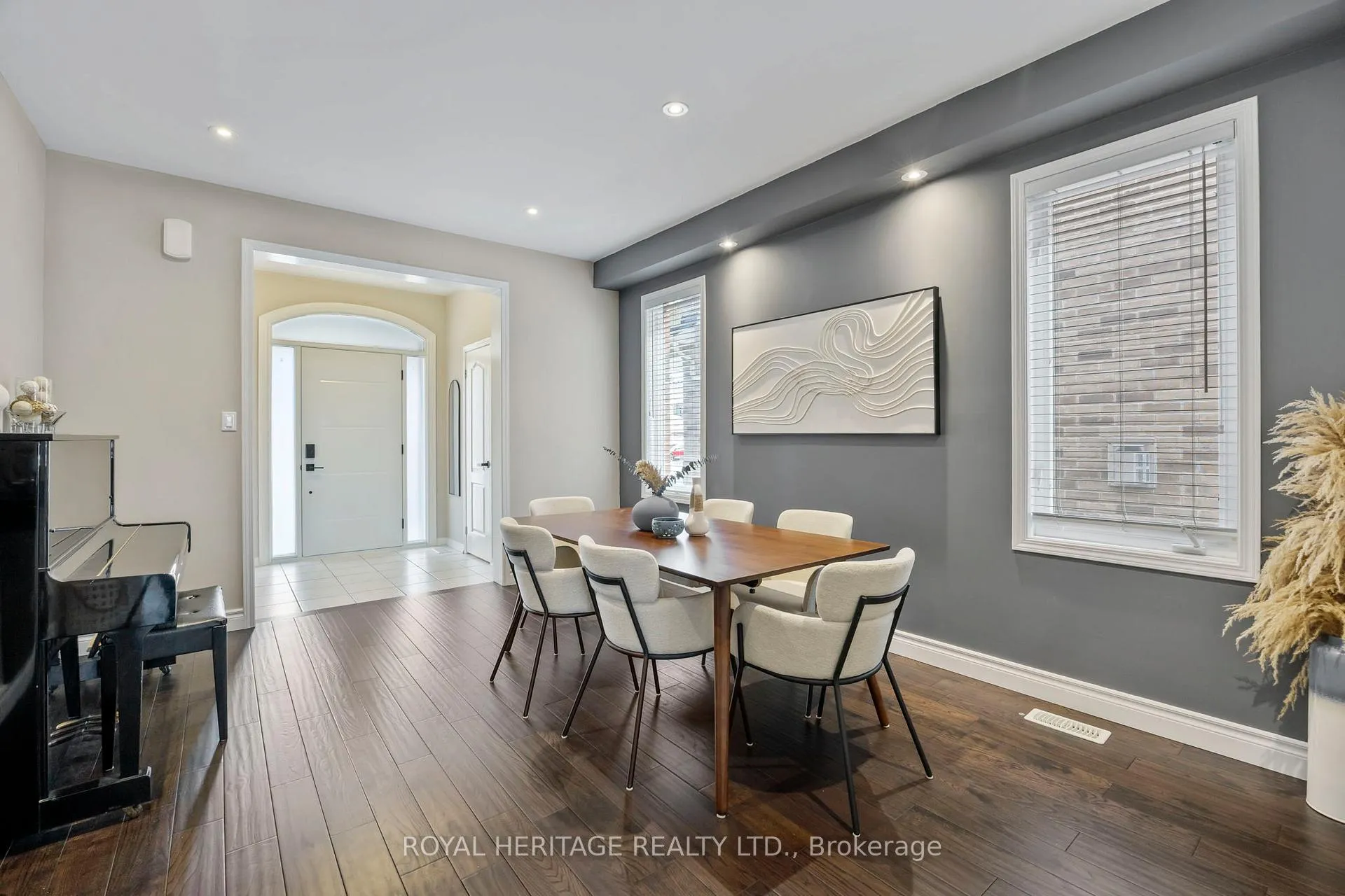 Photo 3 of 1531 Elmsley Drive, Pickering, Duffin Heights — HOMEH