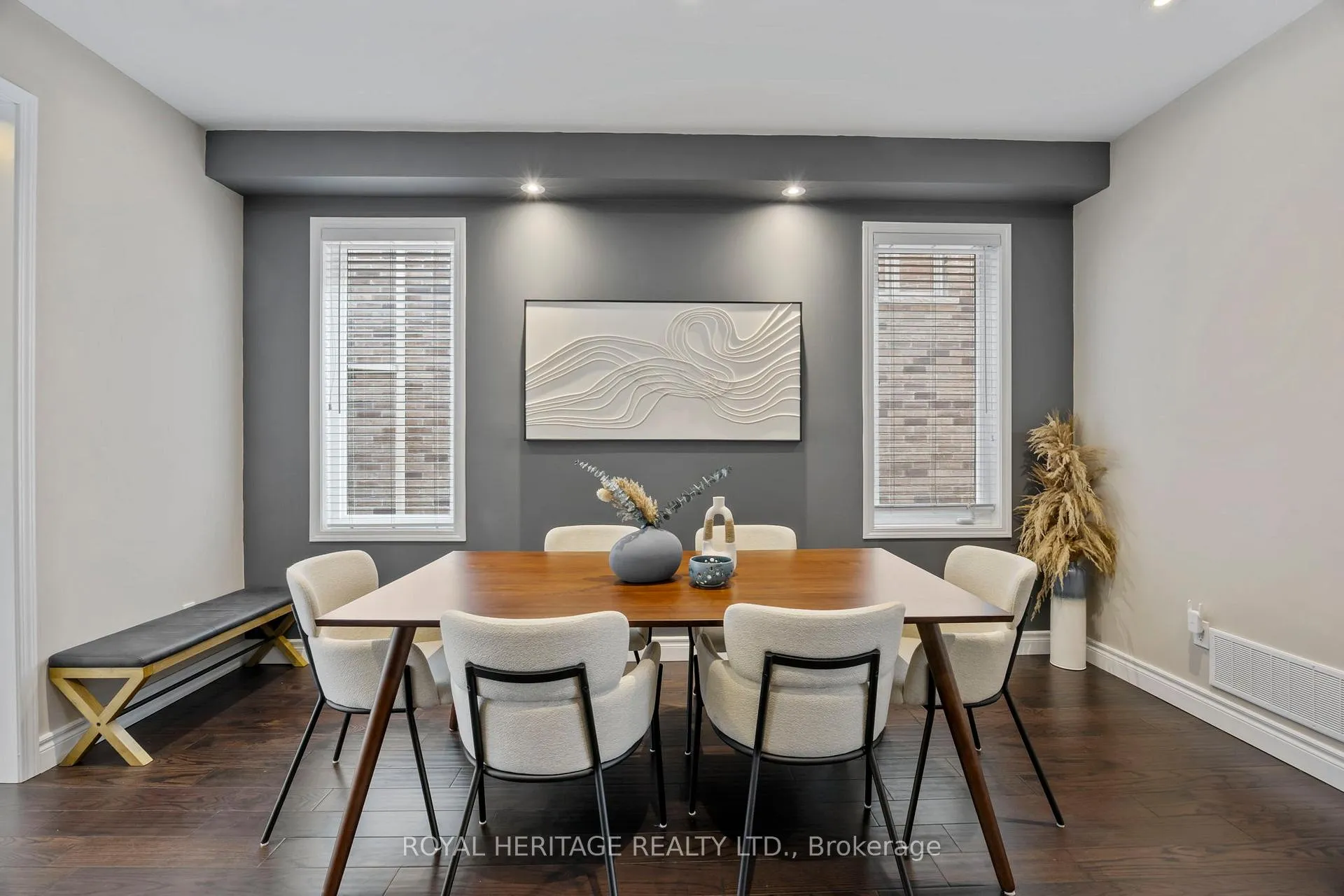 Photo 4 of 1531 Elmsley Drive, Pickering, Duffin Heights — HOMEH
