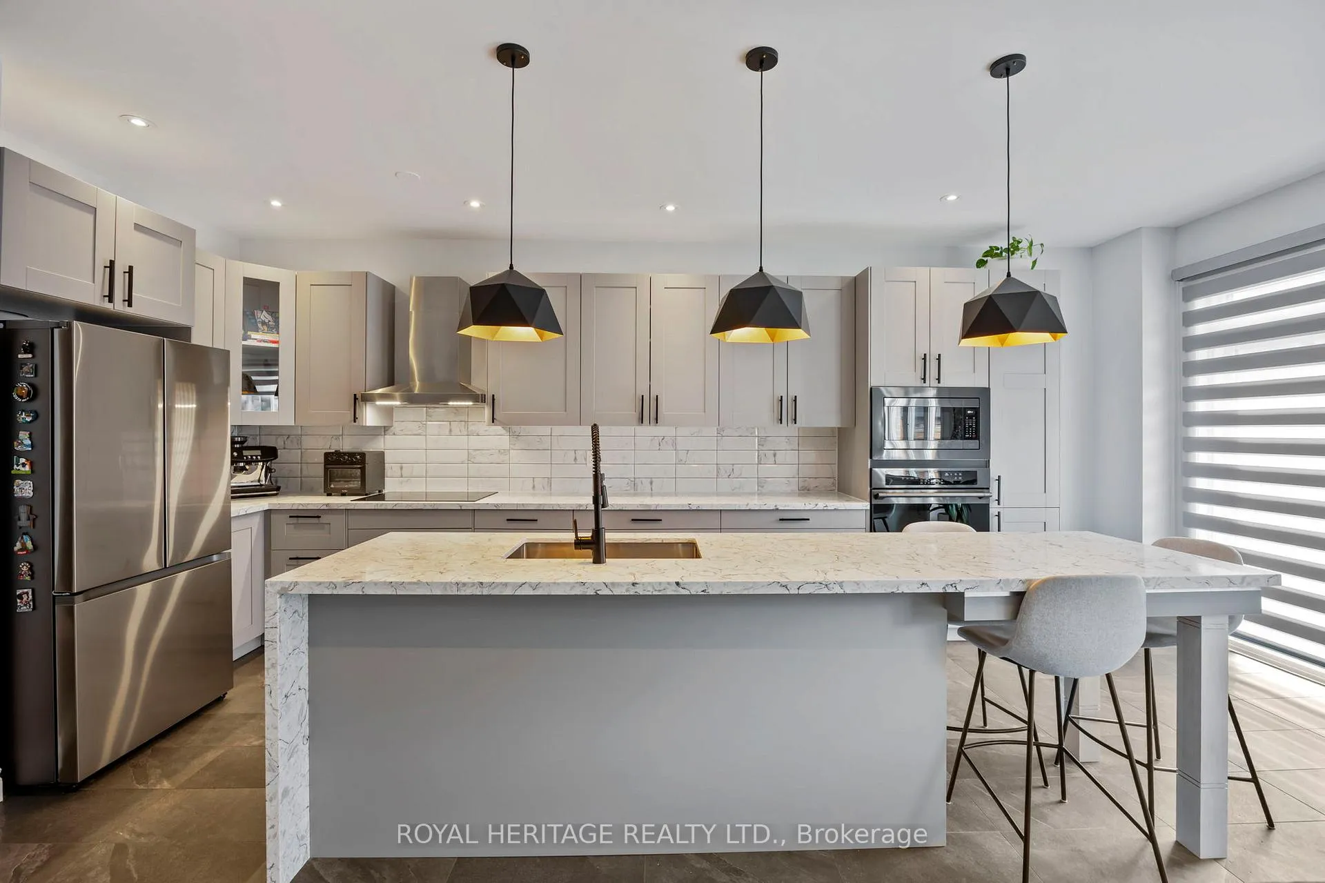Photo 7 of 1531 Elmsley Drive, Pickering, Duffin Heights — HOMEH