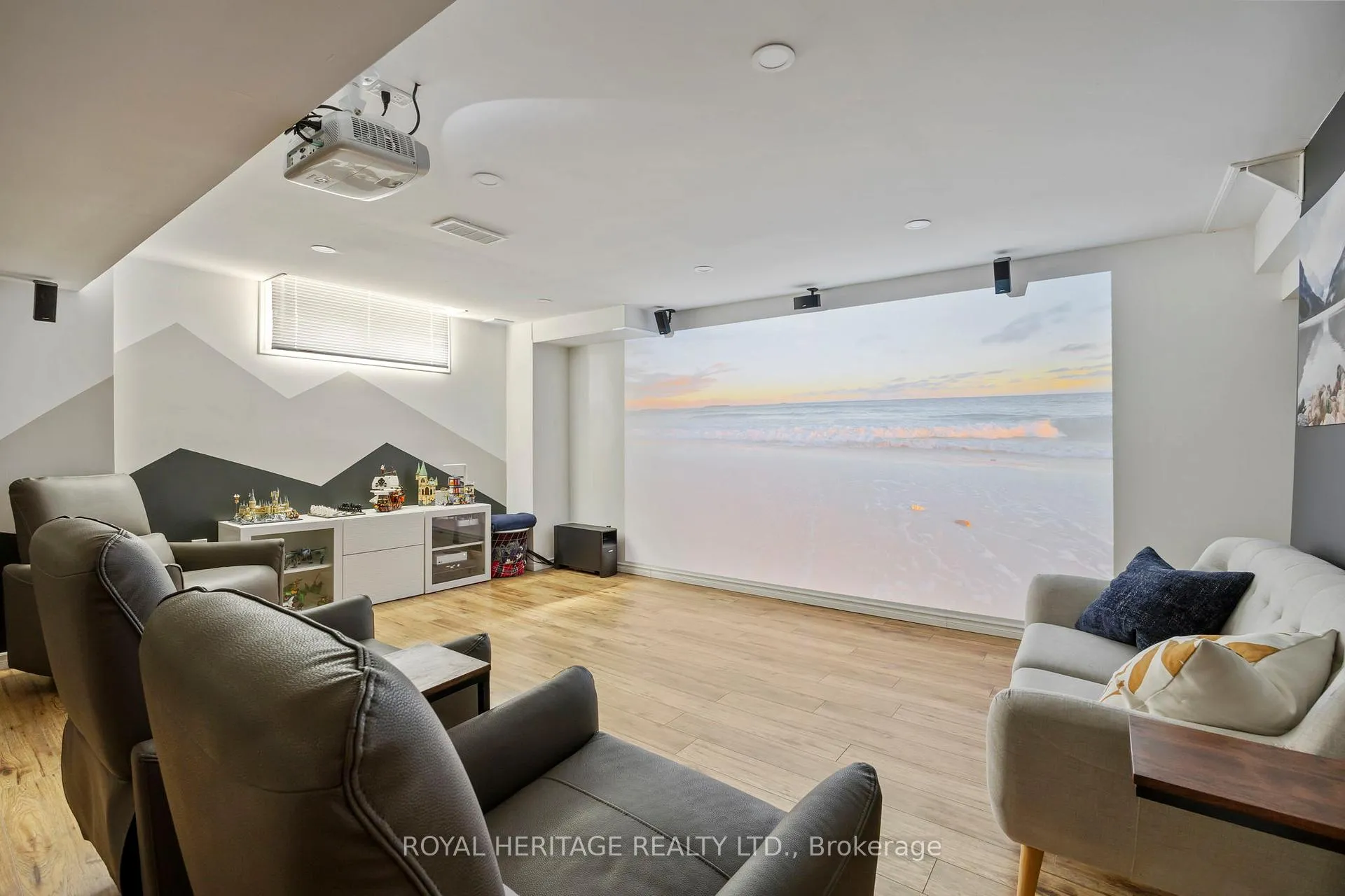 Photo 27 of 1531 Elmsley Drive, Pickering, Duffin Heights — HOMEH