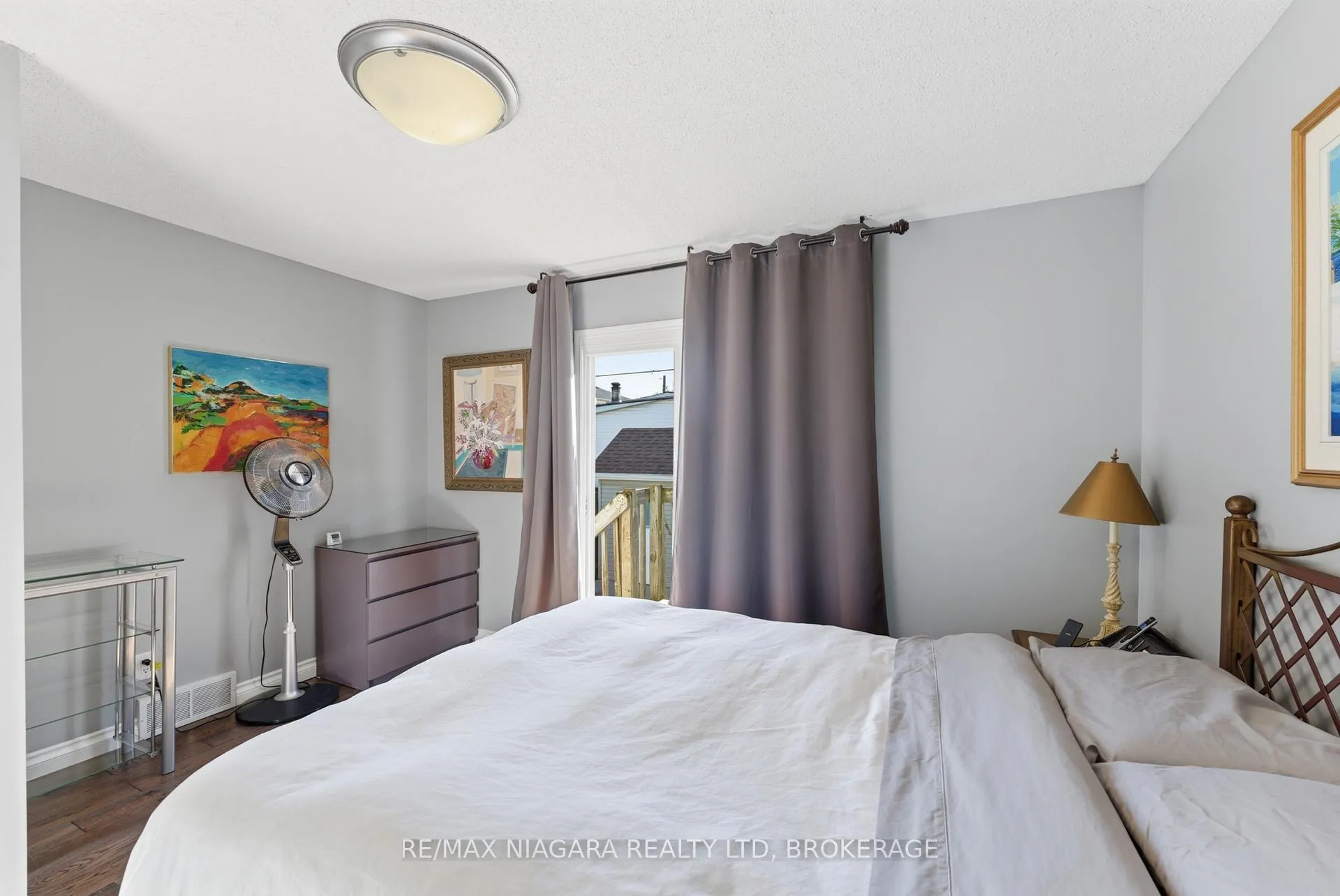Photo 11 of 31 Mildred Avenue, St. Catharines, Haig — HOMEH
