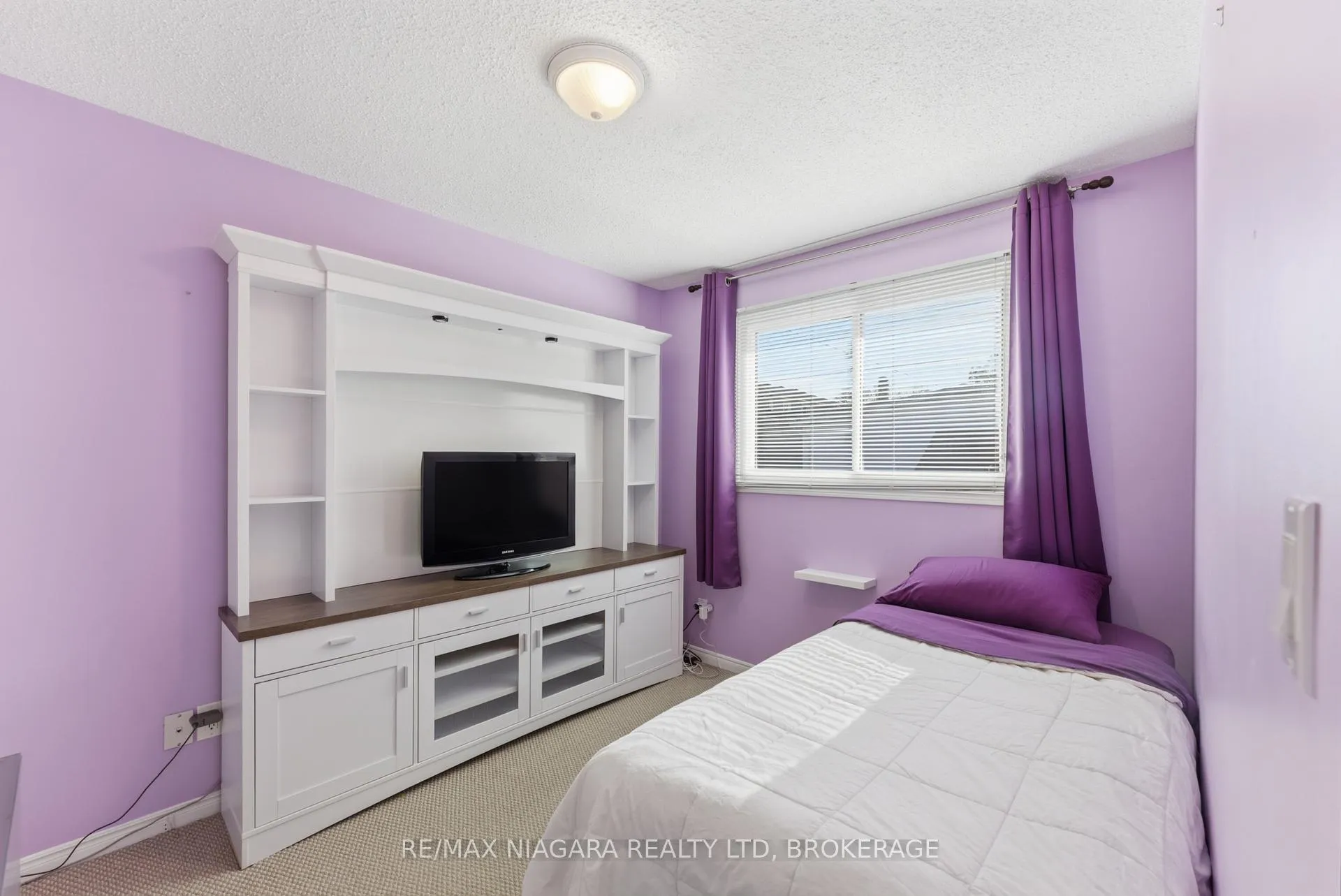 Photo 13 of 31 Mildred Avenue, St. Catharines, Haig — HOMEH