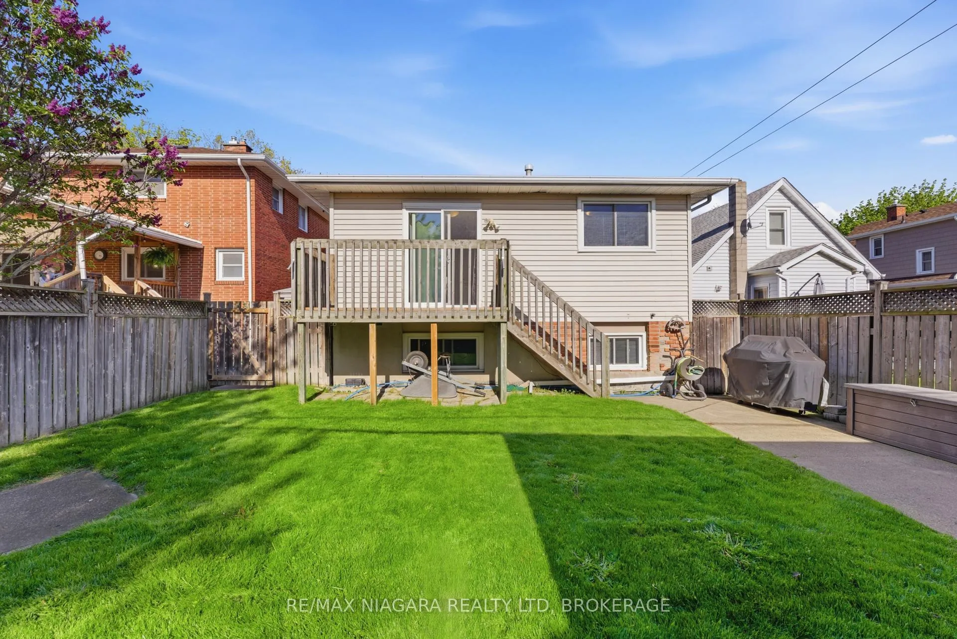 Photo 27 of 31 Mildred Avenue, St. Catharines, Haig — HOMEH