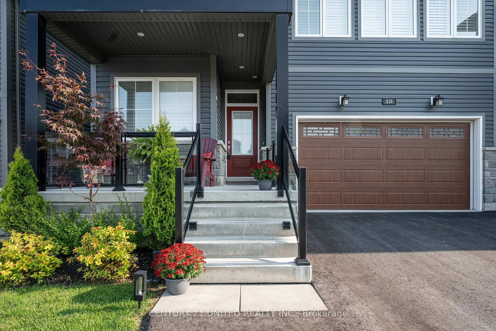 Photo 2 of 531 Clayton Avenue, Peterborough, Monaghan Ward 2 — HOMEH
