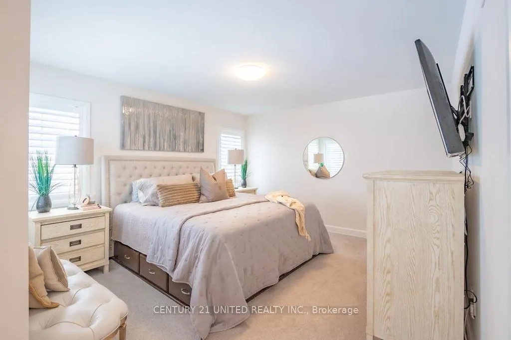 Photo 14 of 531 Clayton Avenue, Peterborough, Monaghan Ward 2 — HOMEH